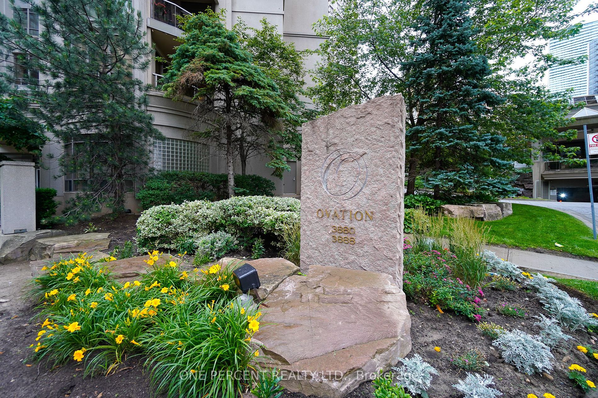 3888 Duke Of York Boulevard #923