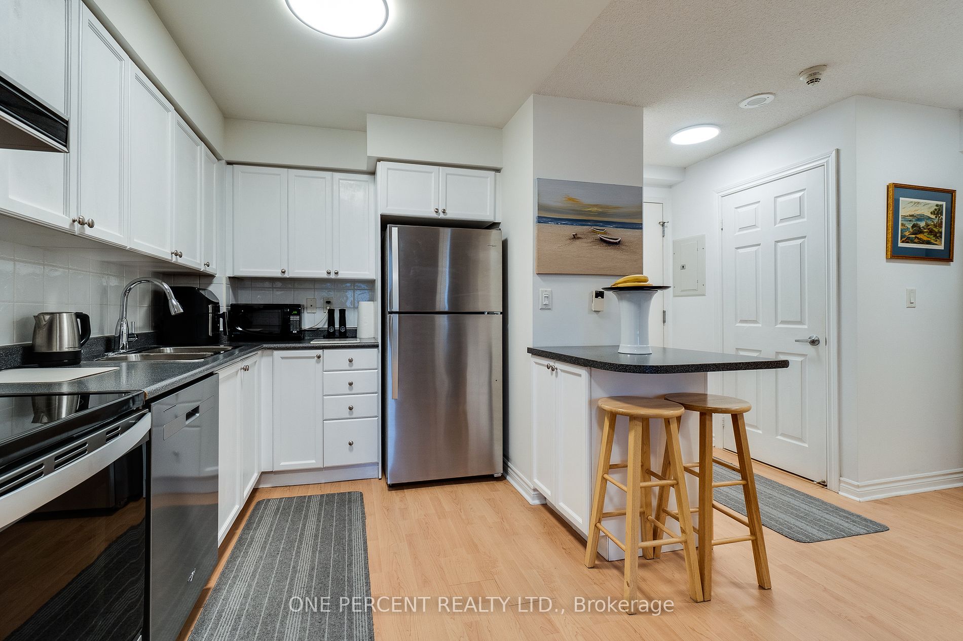 3888 Duke Of York Boulevard #923