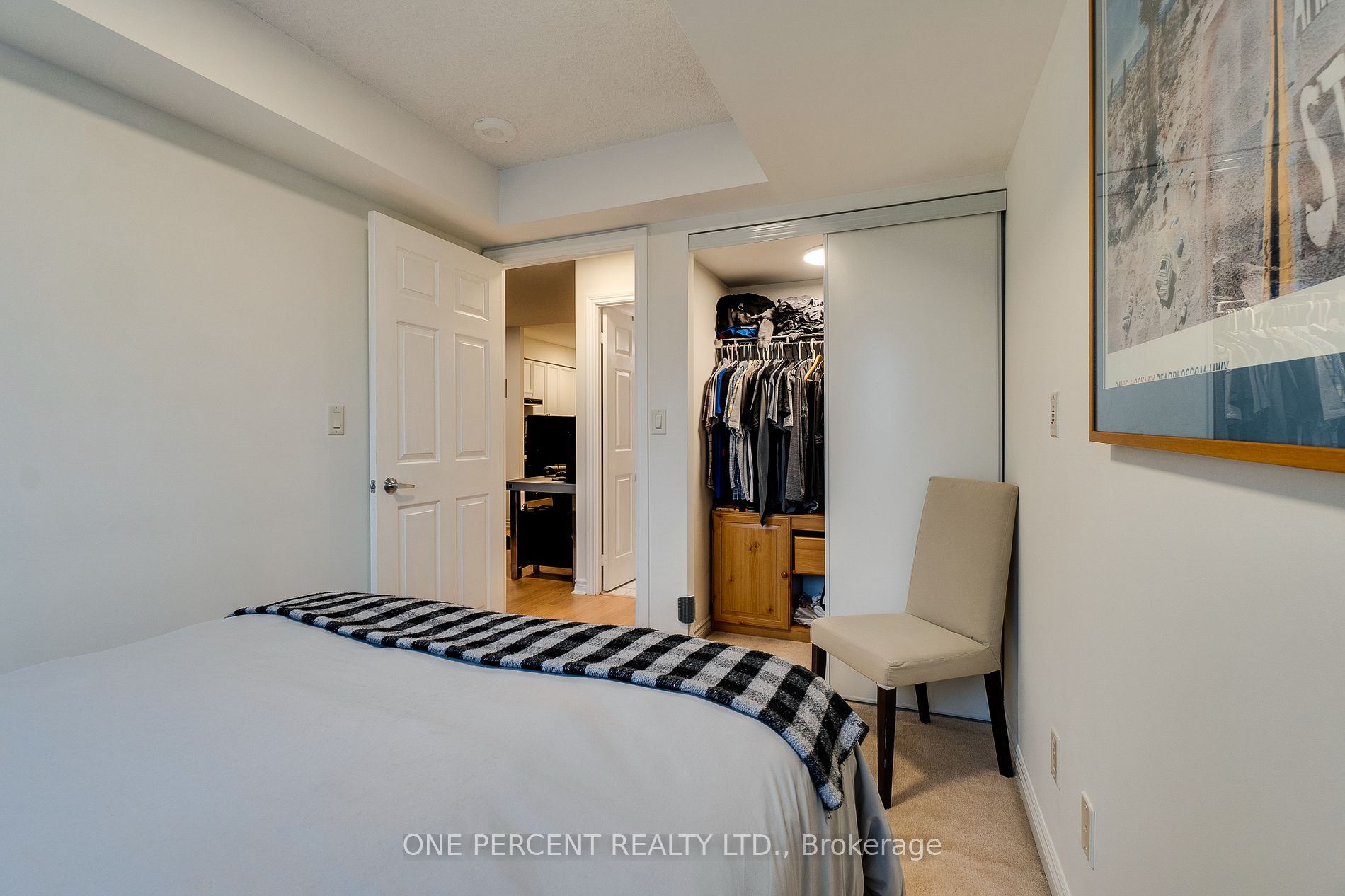 3888 Duke Of York Boulevard #923