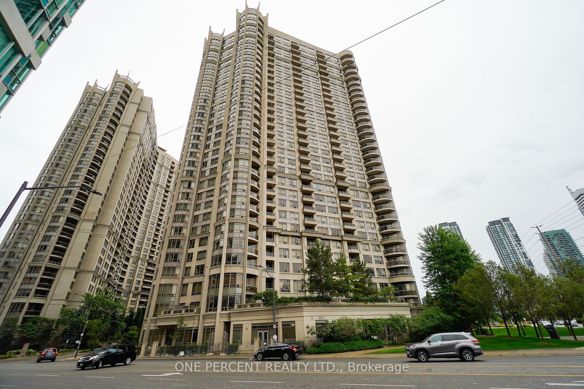 3888 Duke Of York Boulevard #923
