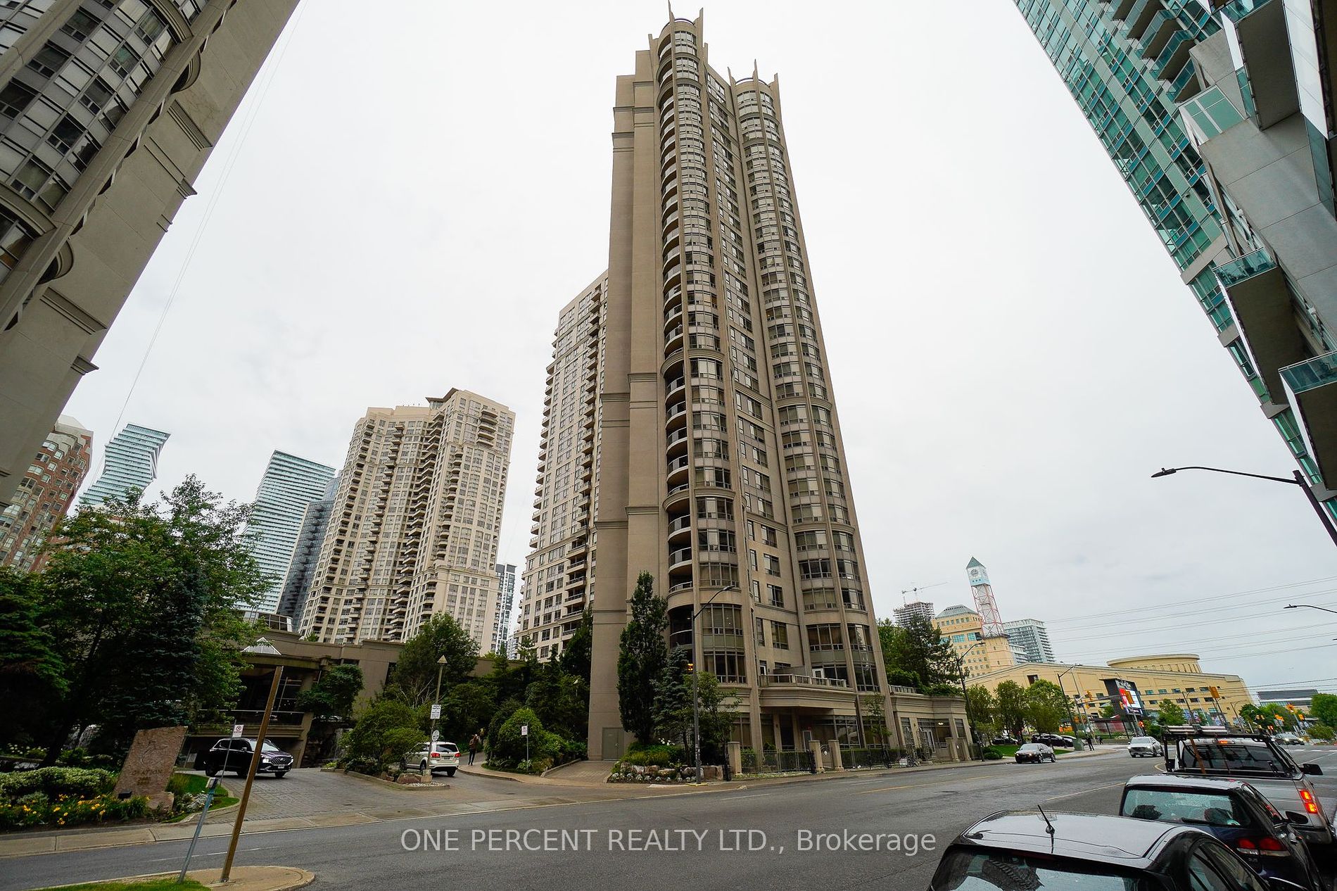 3888 Duke Of York Boulevard #923