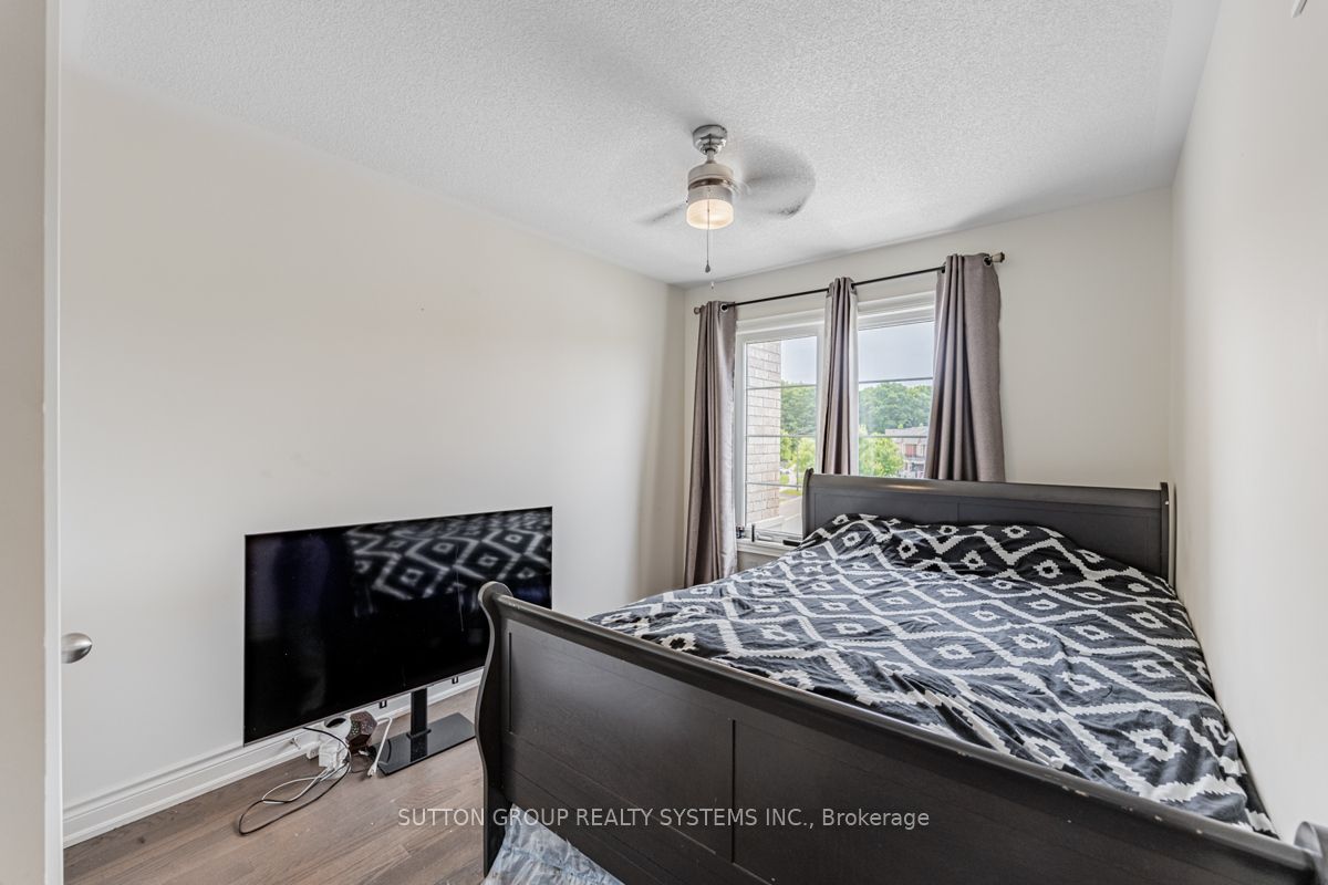 8575 Financial Dr