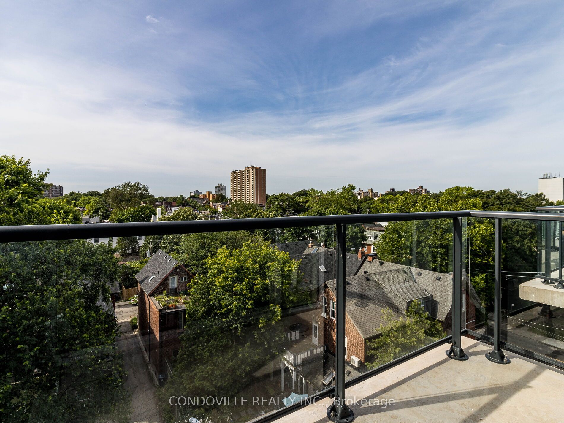 57 Brock Street W, #612