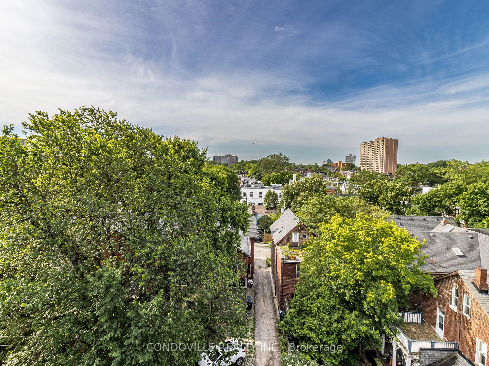 57 Brock Street W, #612