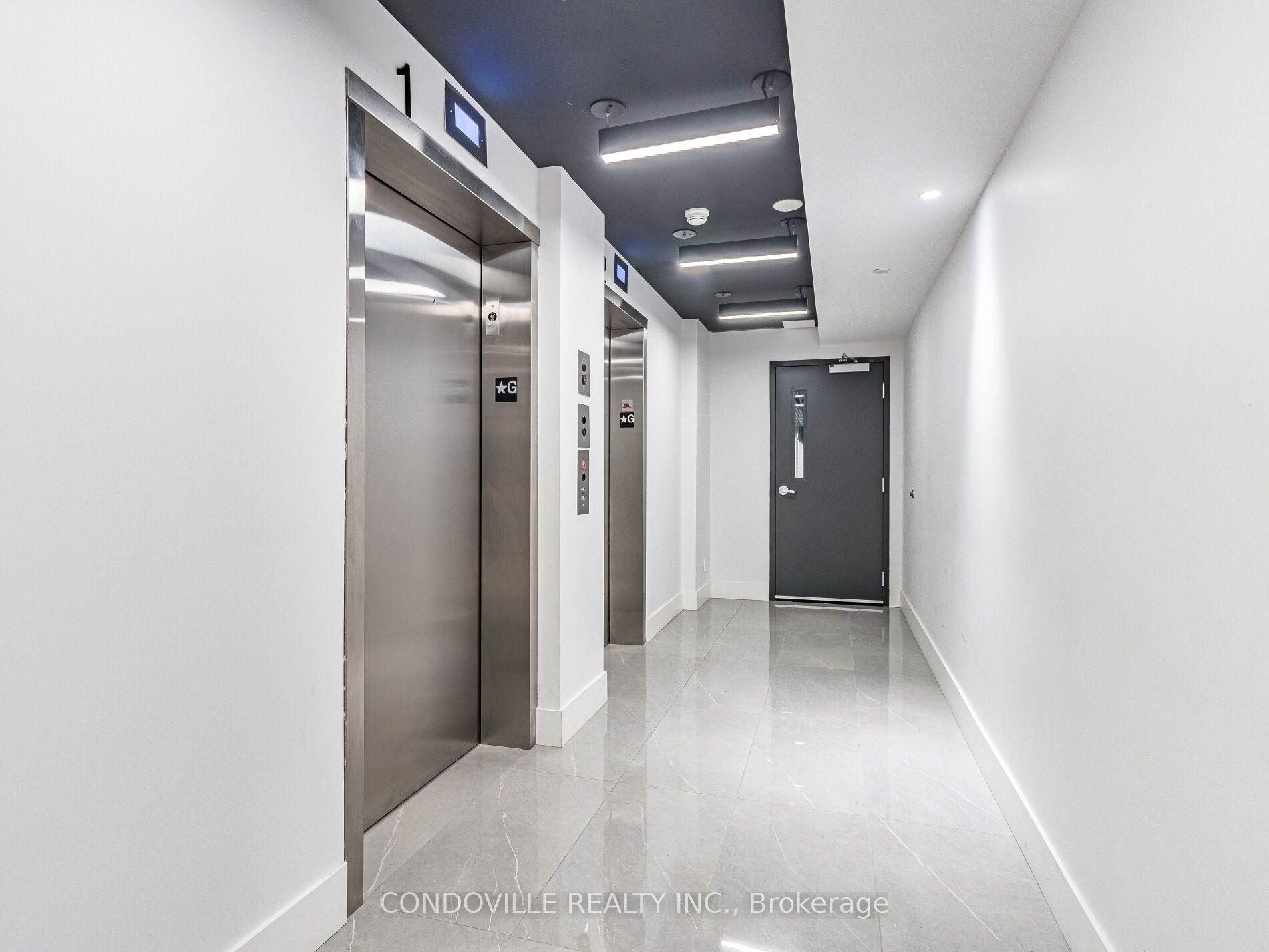 57 Brock Street W, #612