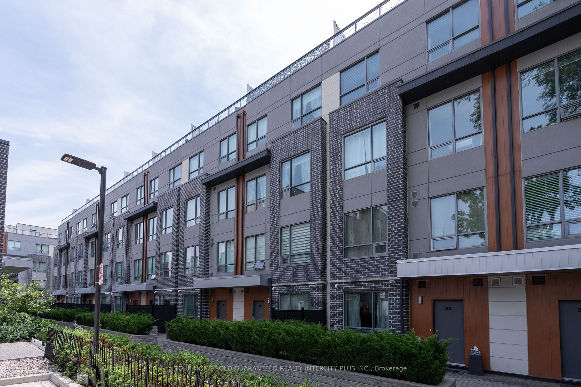 650 Atwater Ave, #21