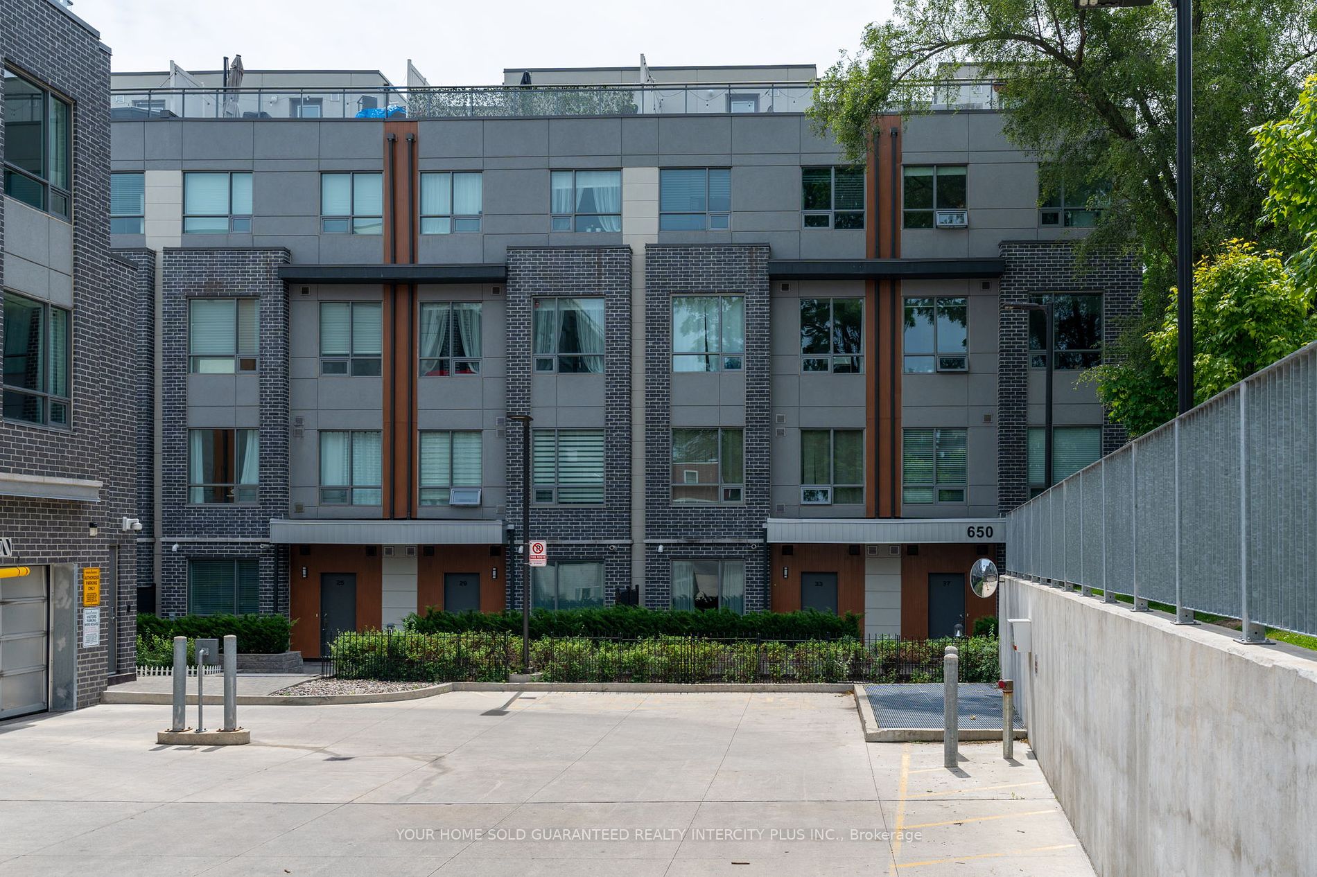 650 Atwater Ave, #21