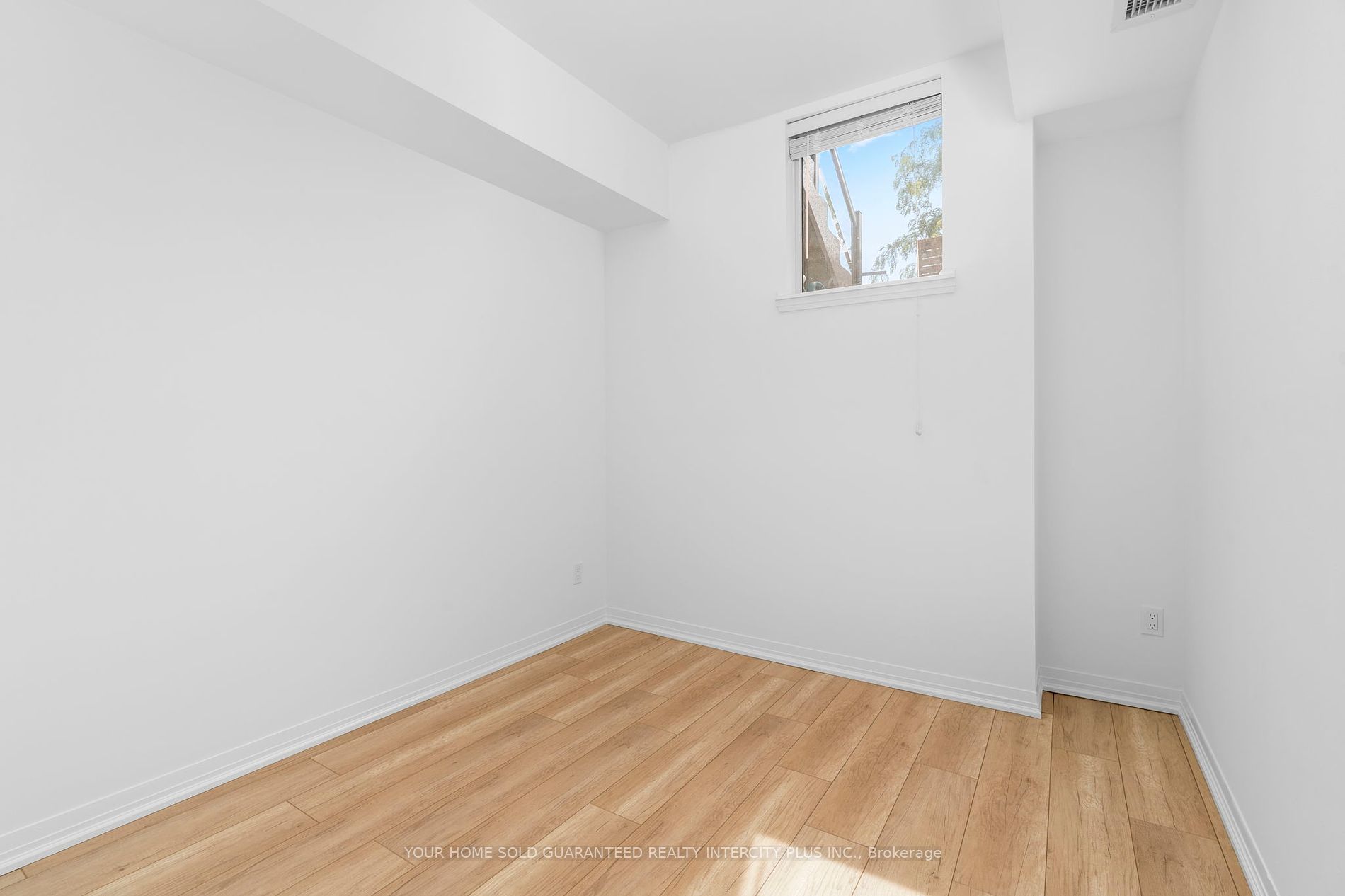 650 Atwater Ave, #21