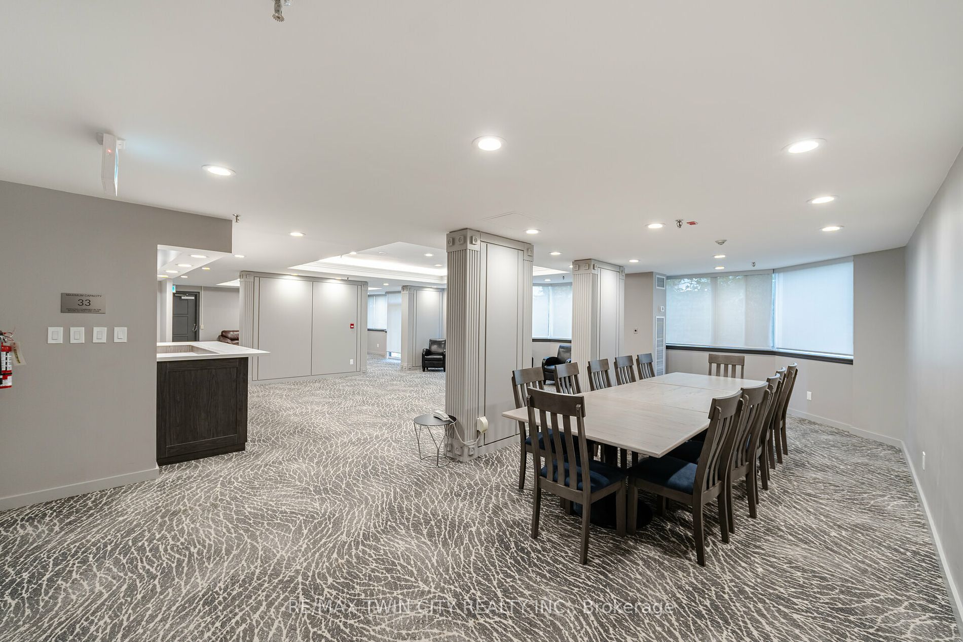 1001 Cedarglen Gate #617