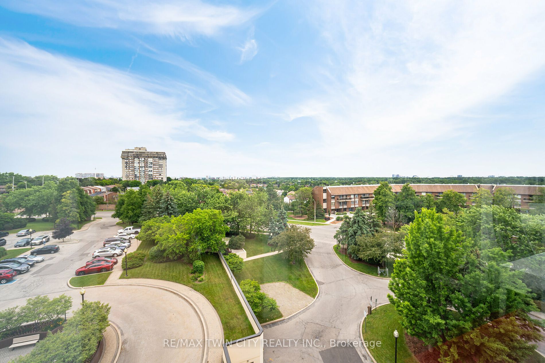 1001 Cedarglen Gate #617