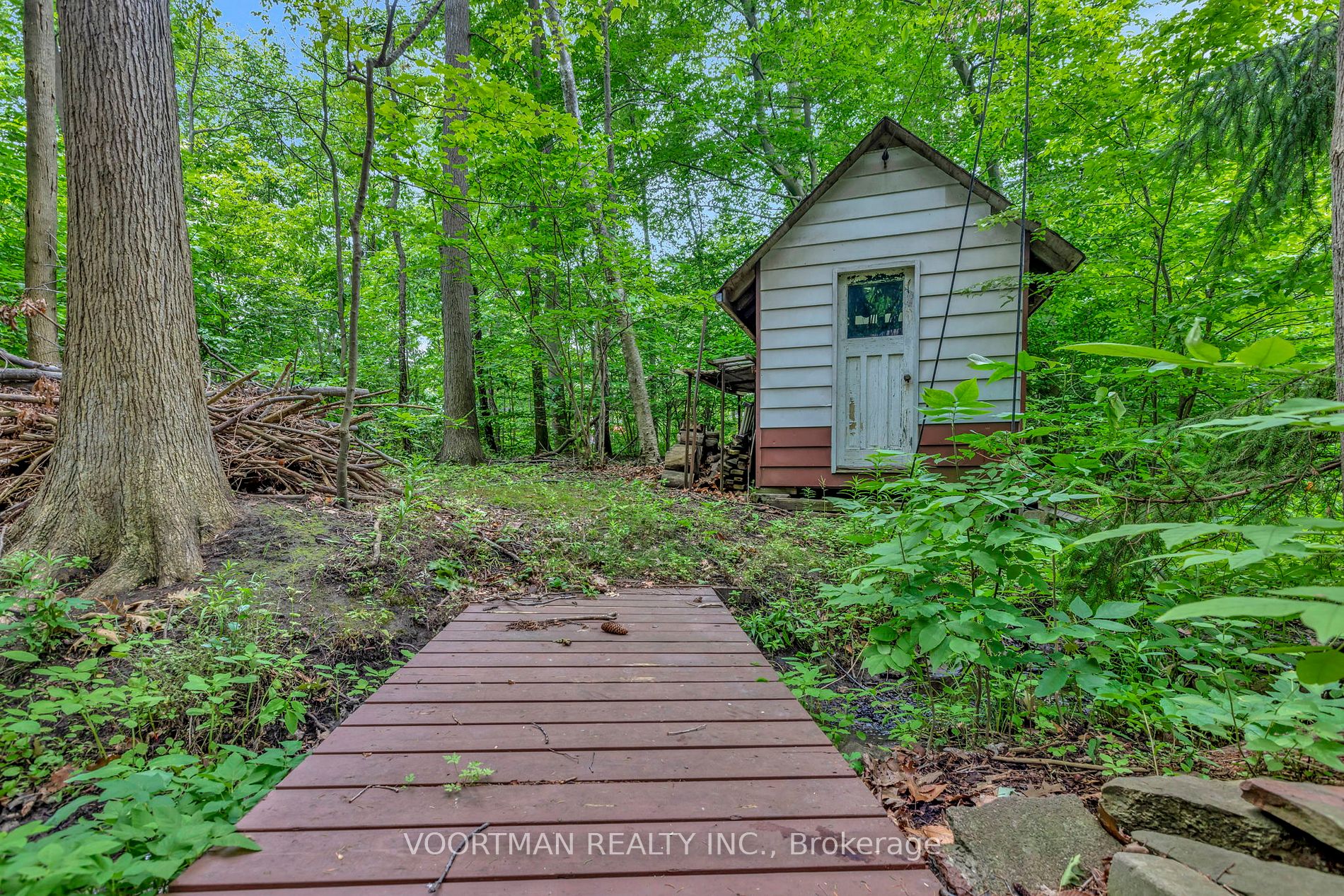1252 Mona Road