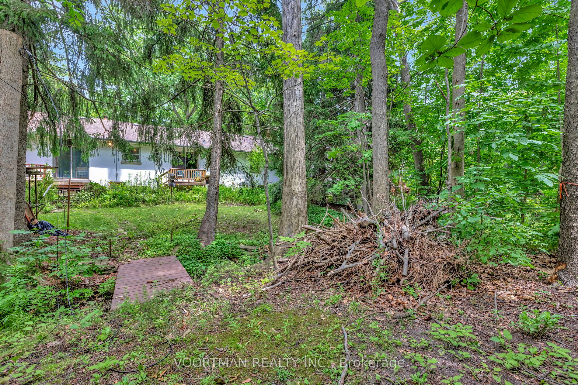 1252 Mona Road