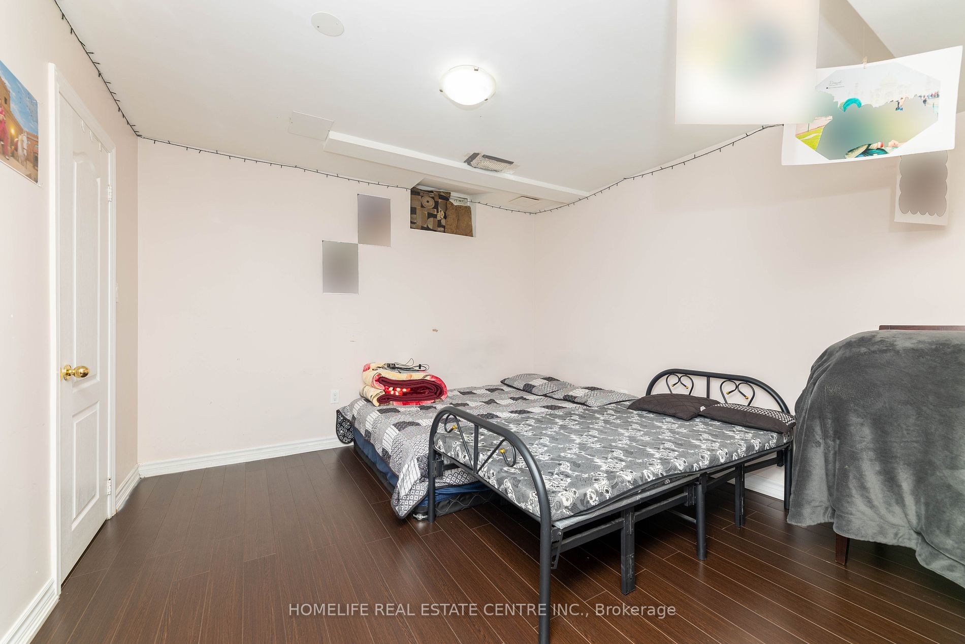 4 Whale Cove Crt