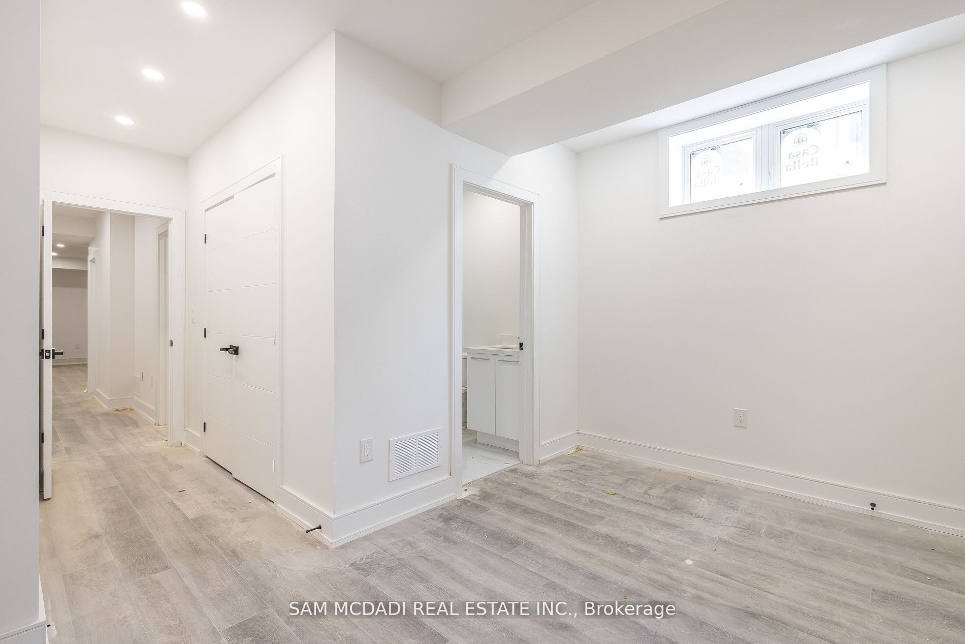 73 Elma Street
