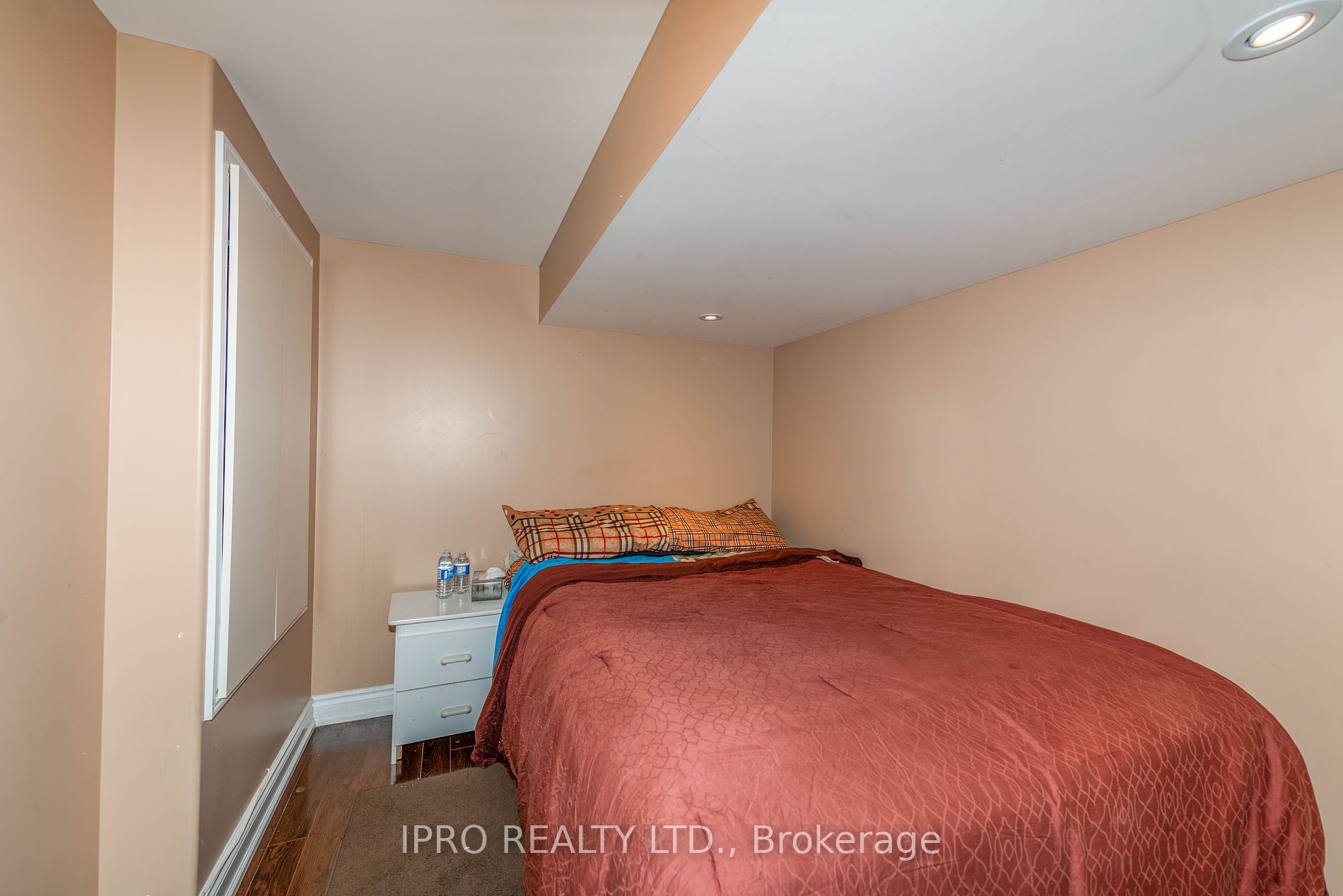 10 Tokara Avenue