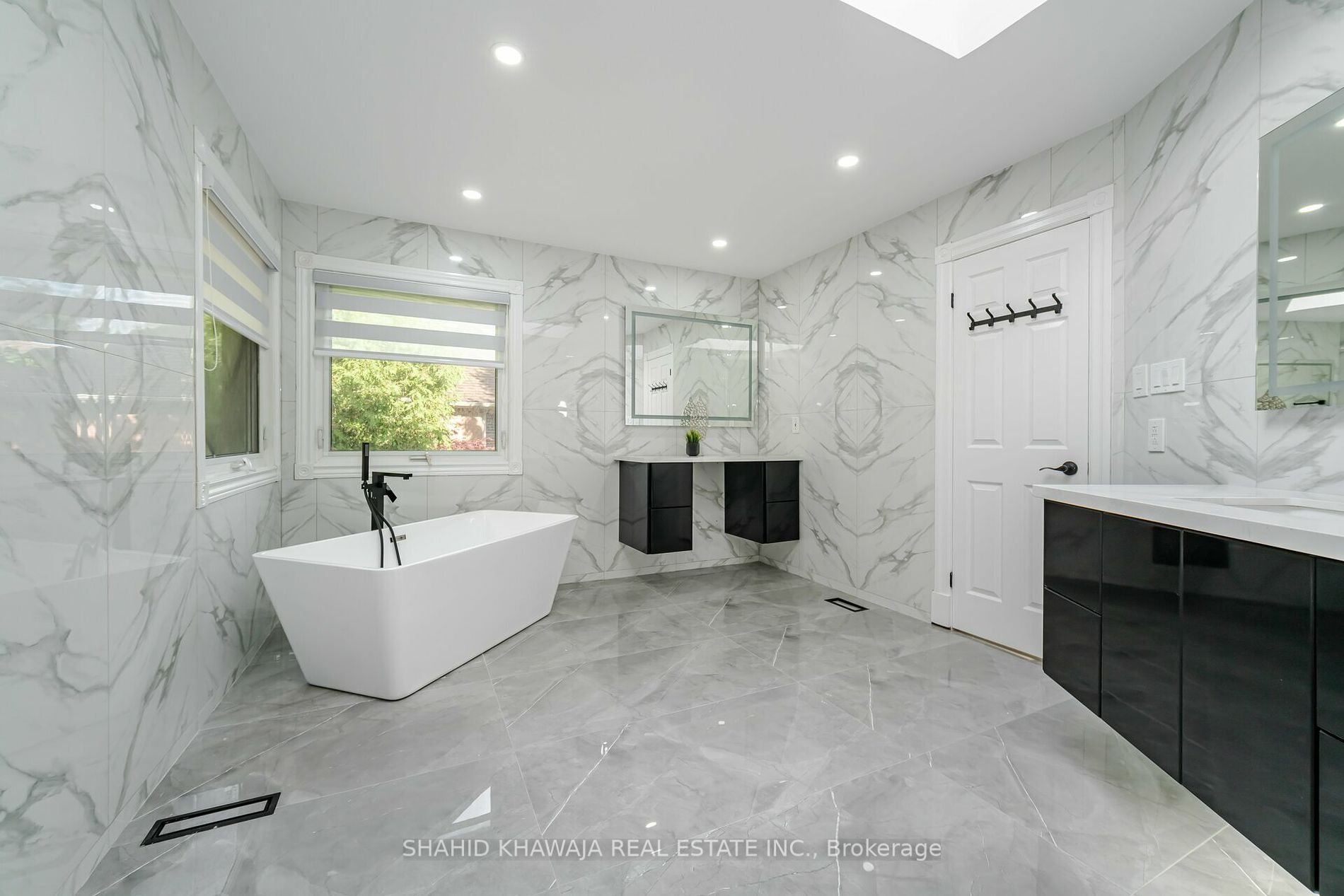 1645 Chesbro Court