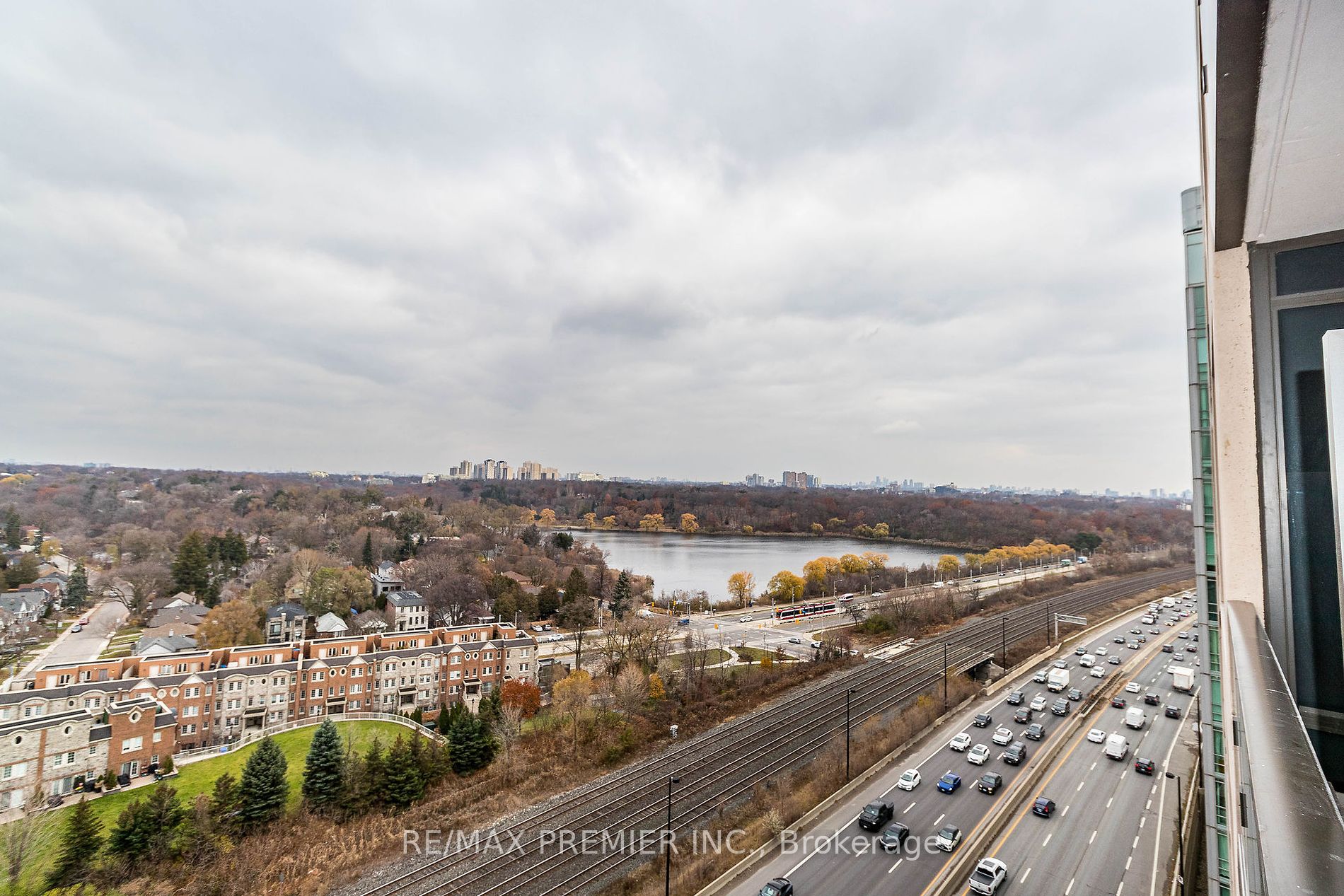 1926 Lake Shore Boulevard W, #1817