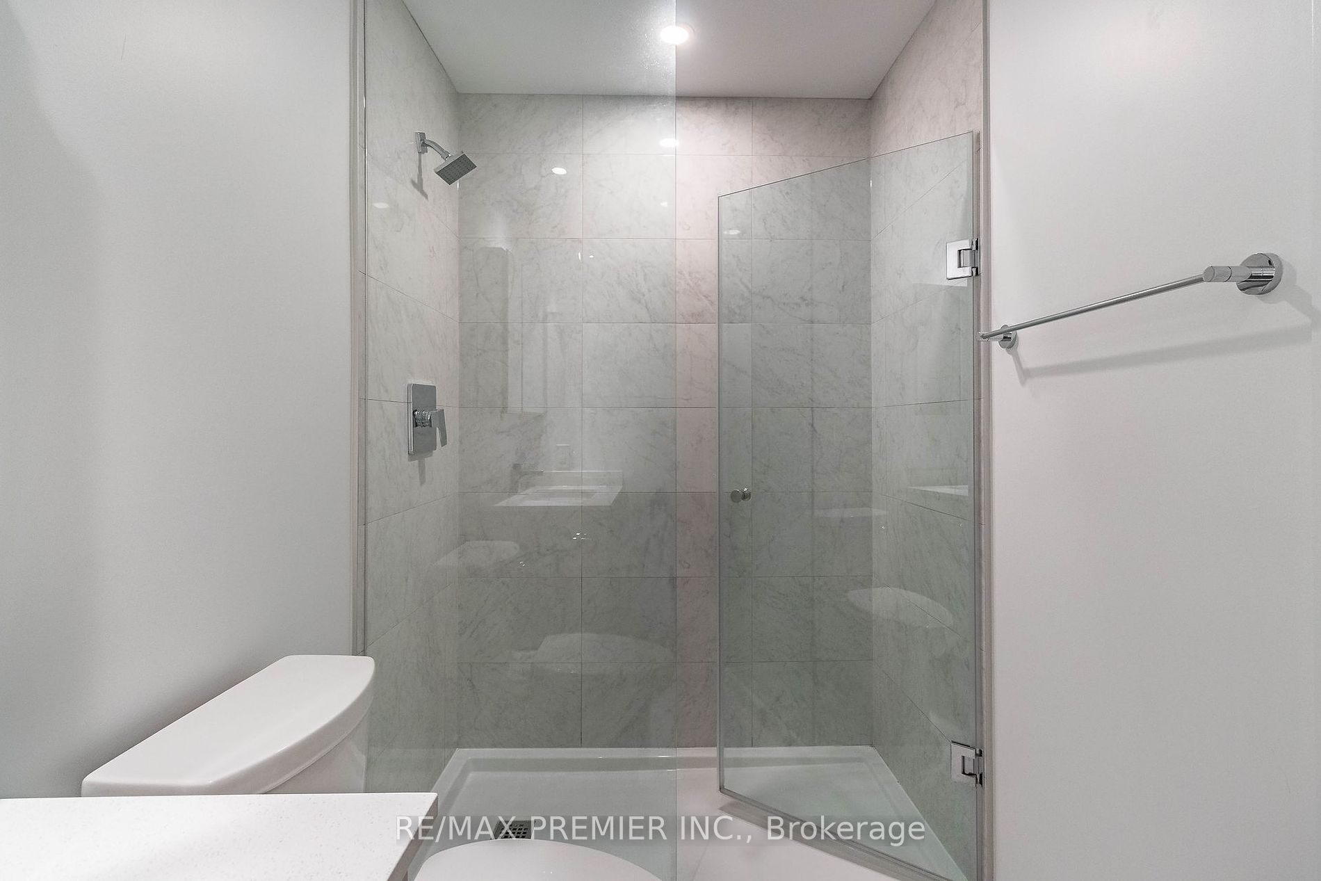1926 Lake Shore Boulevard W, #1817