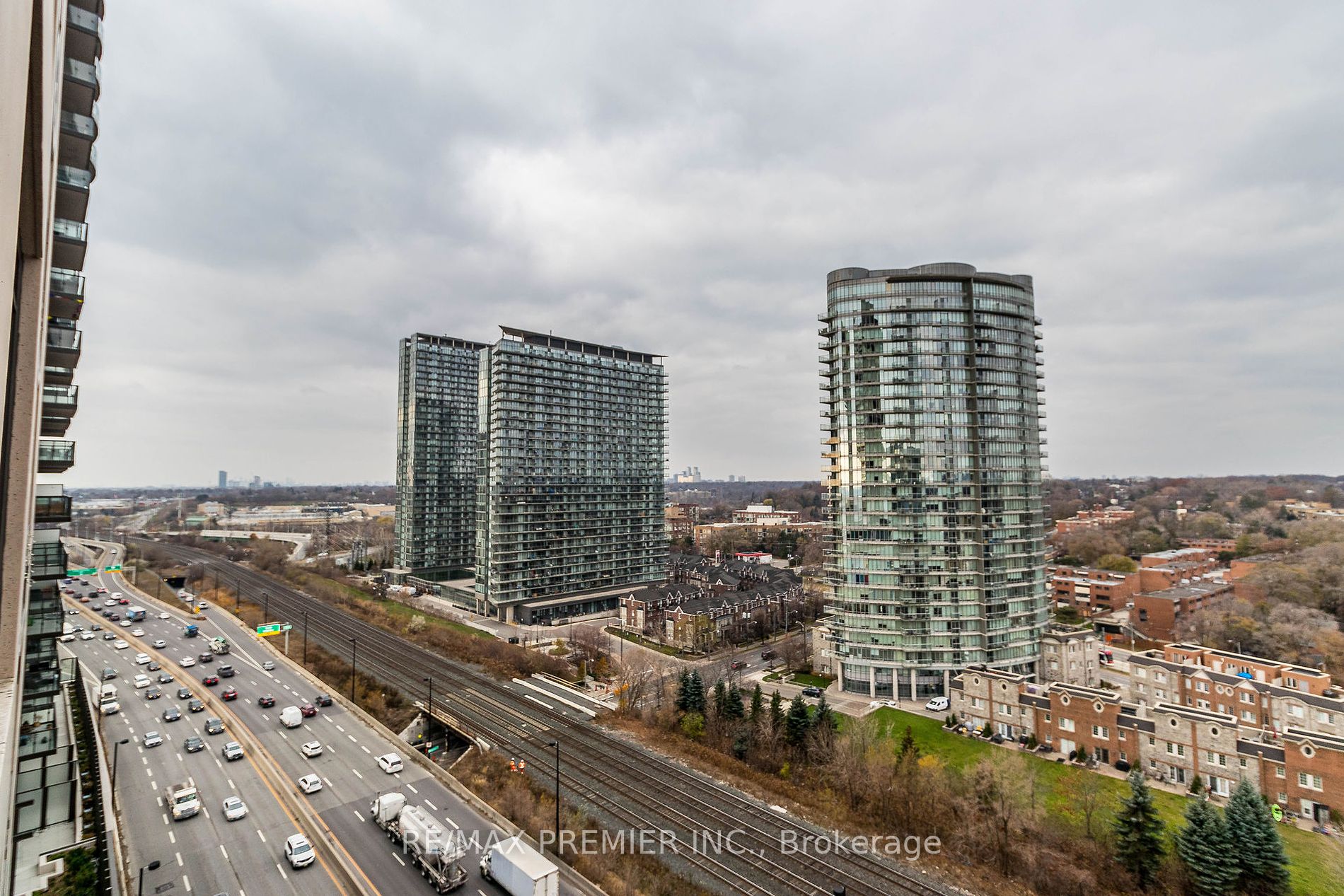 1926 Lake Shore Boulevard W, #1817