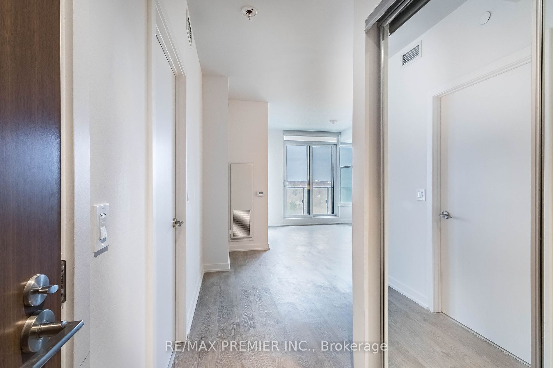 1926 Lake Shore Boulevard W, #1817