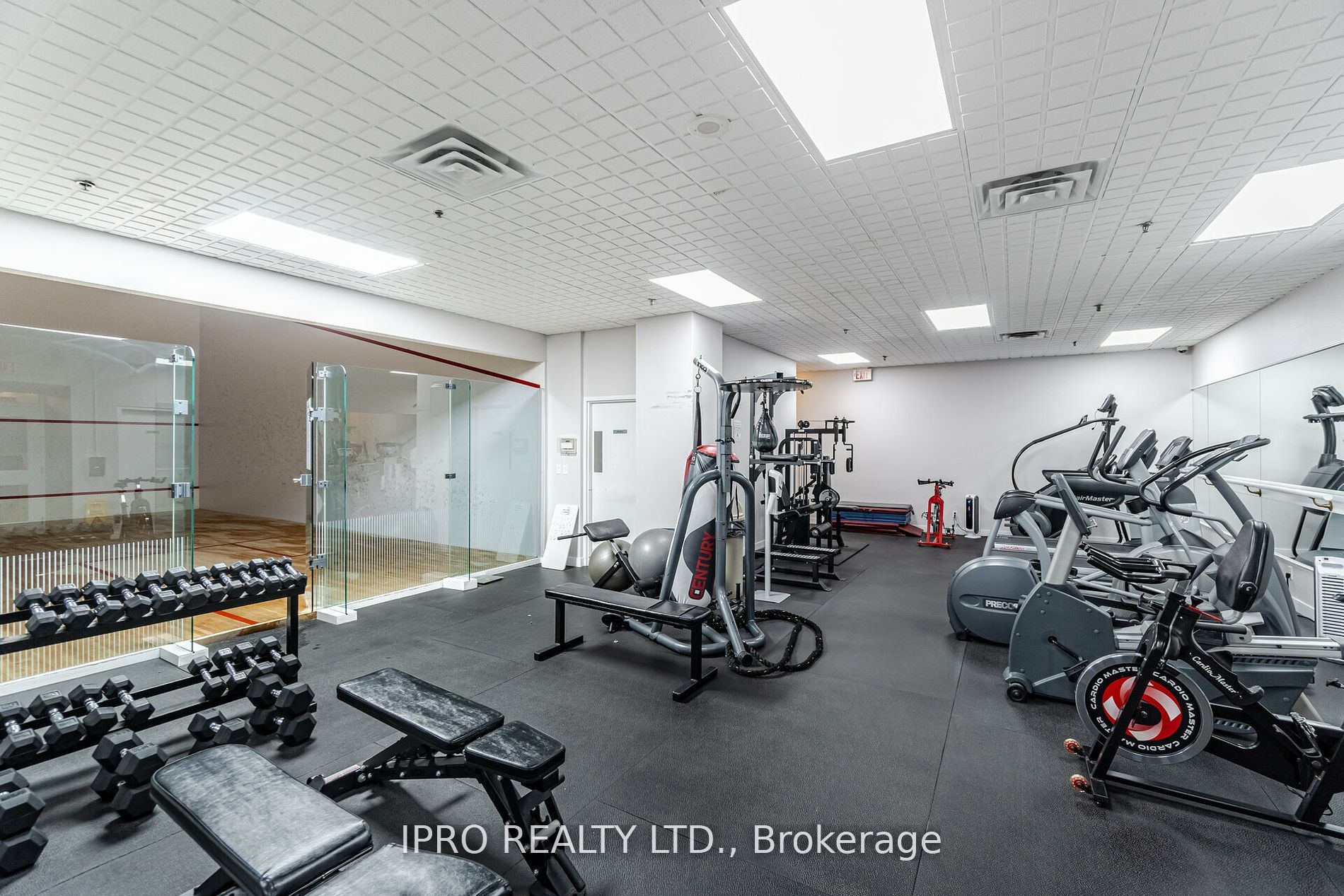 250 Manitoba St, #715