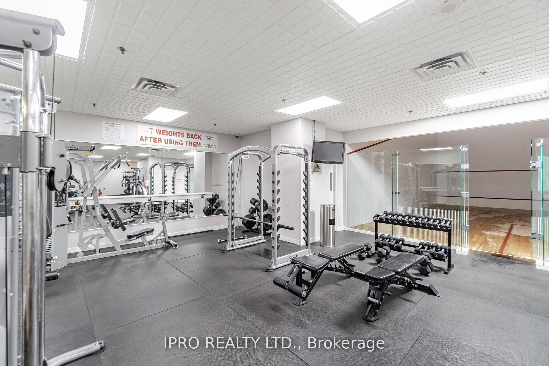 250 Manitoba St, #715