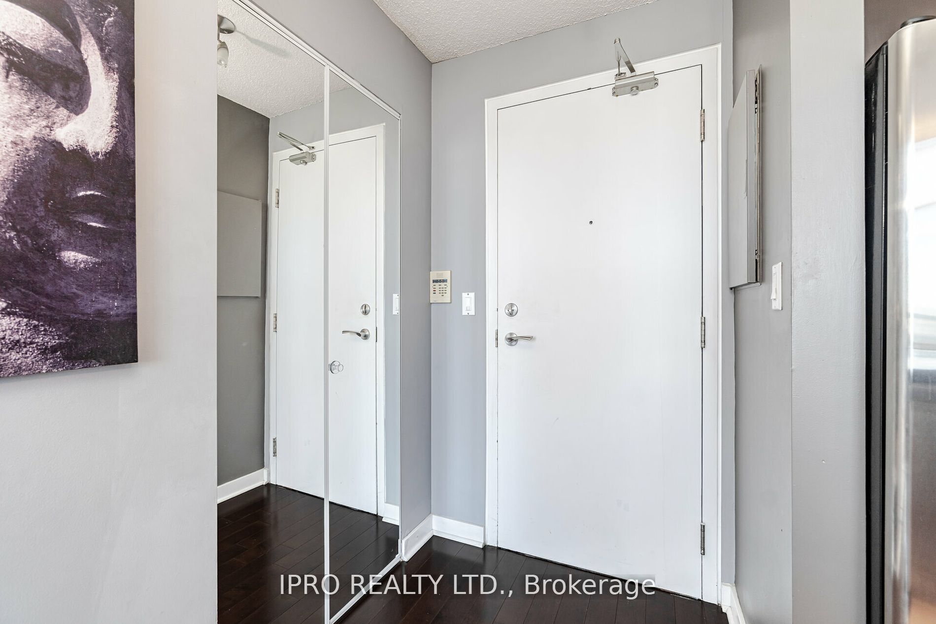 250 Manitoba St, #715