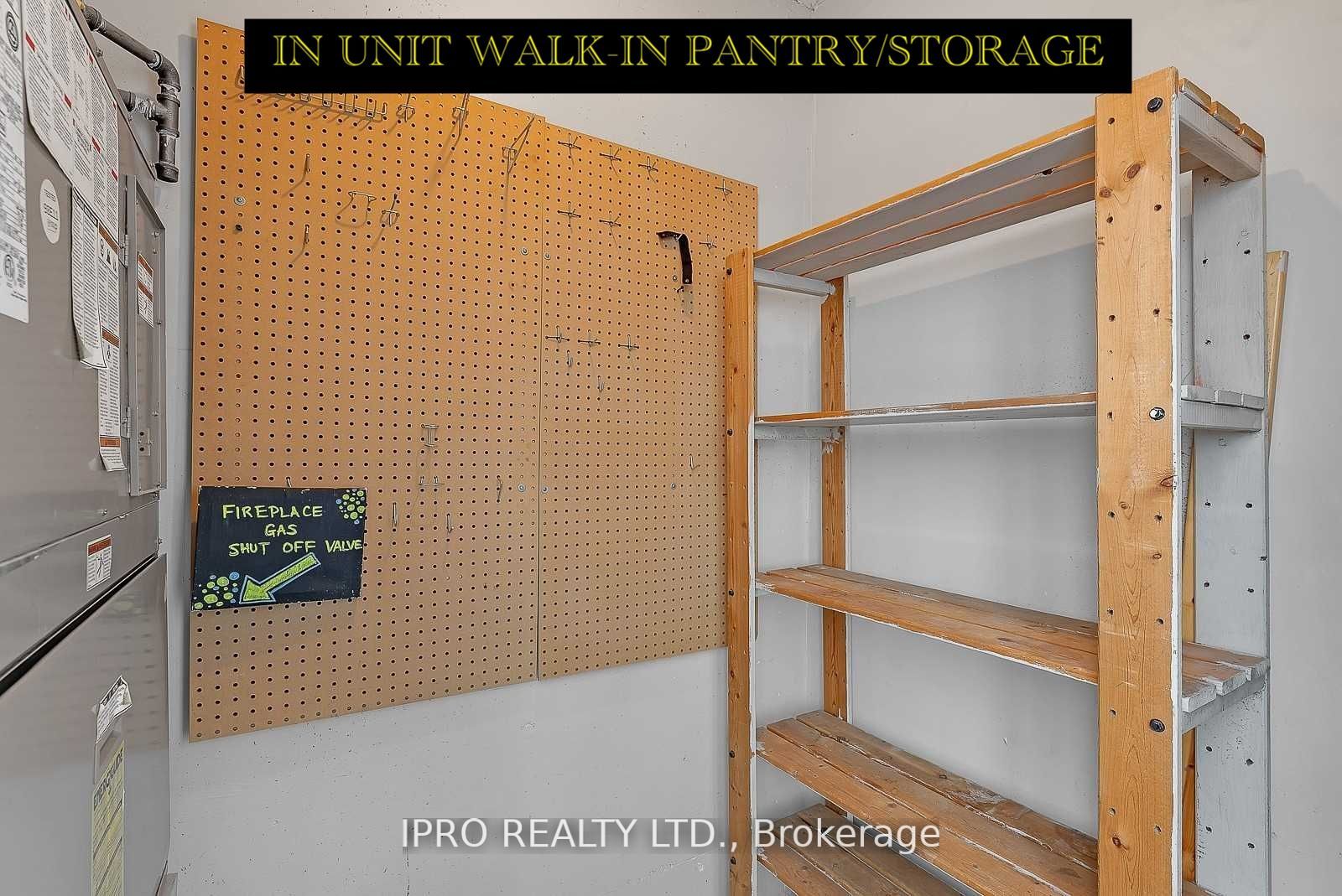250 Manitoba St, #715
