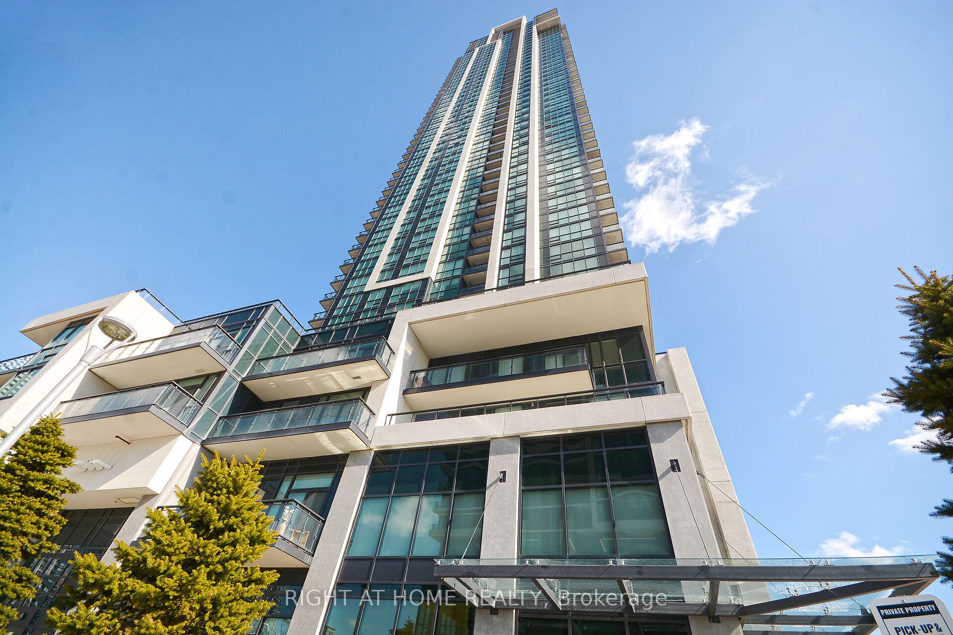 3975 GRAND PARK Dr, #4801