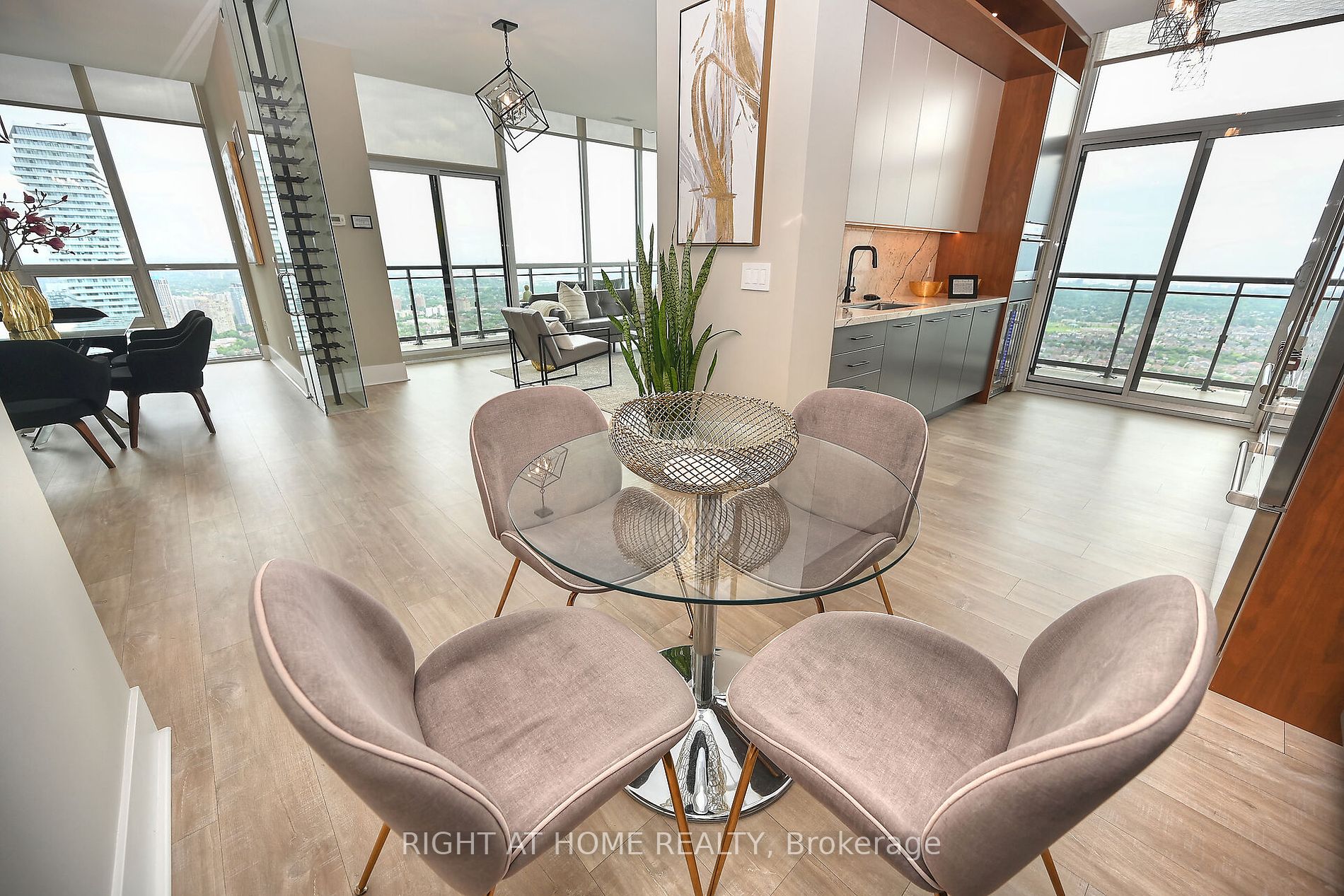 3975 GRAND PARK Dr, #4801