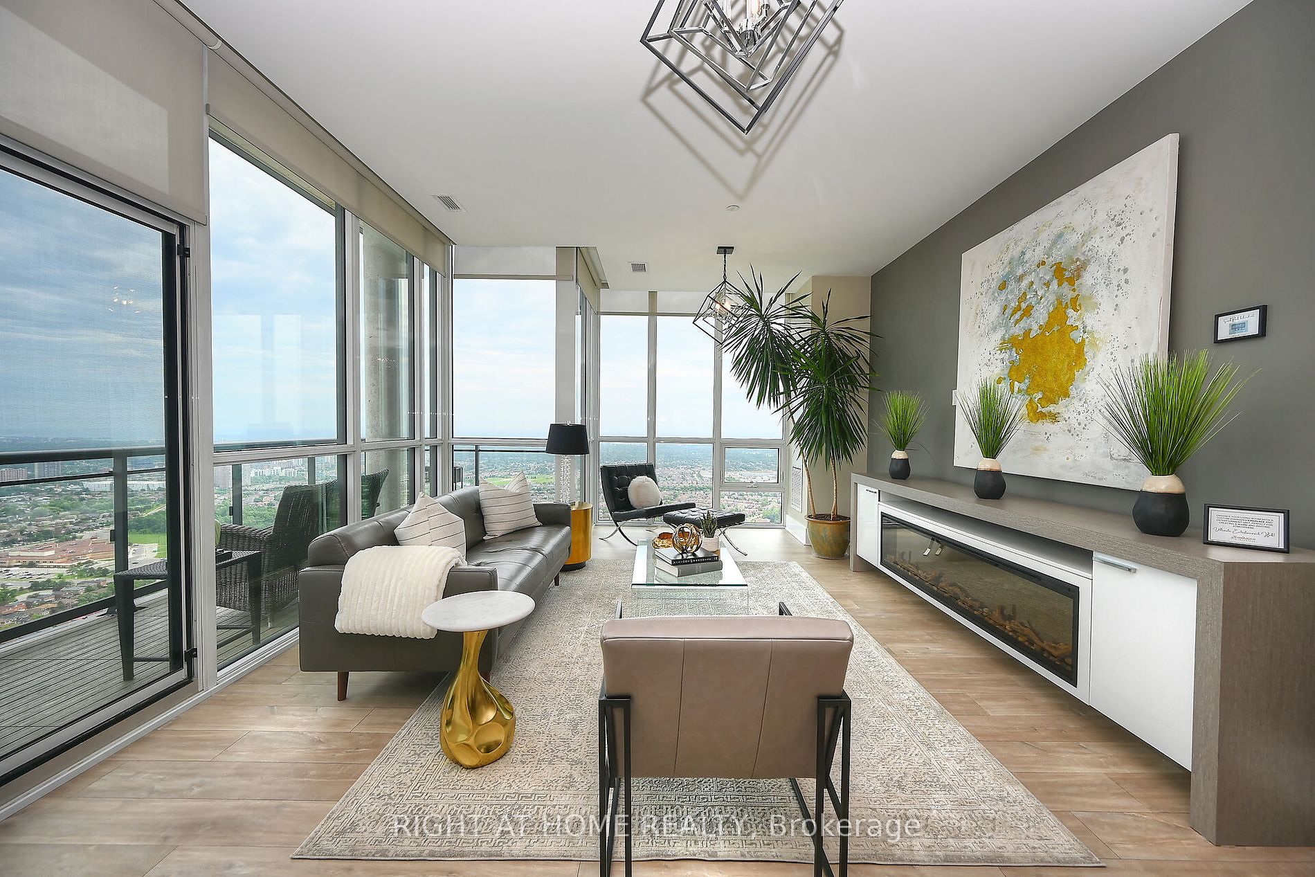 3975 GRAND PARK Dr, #4801