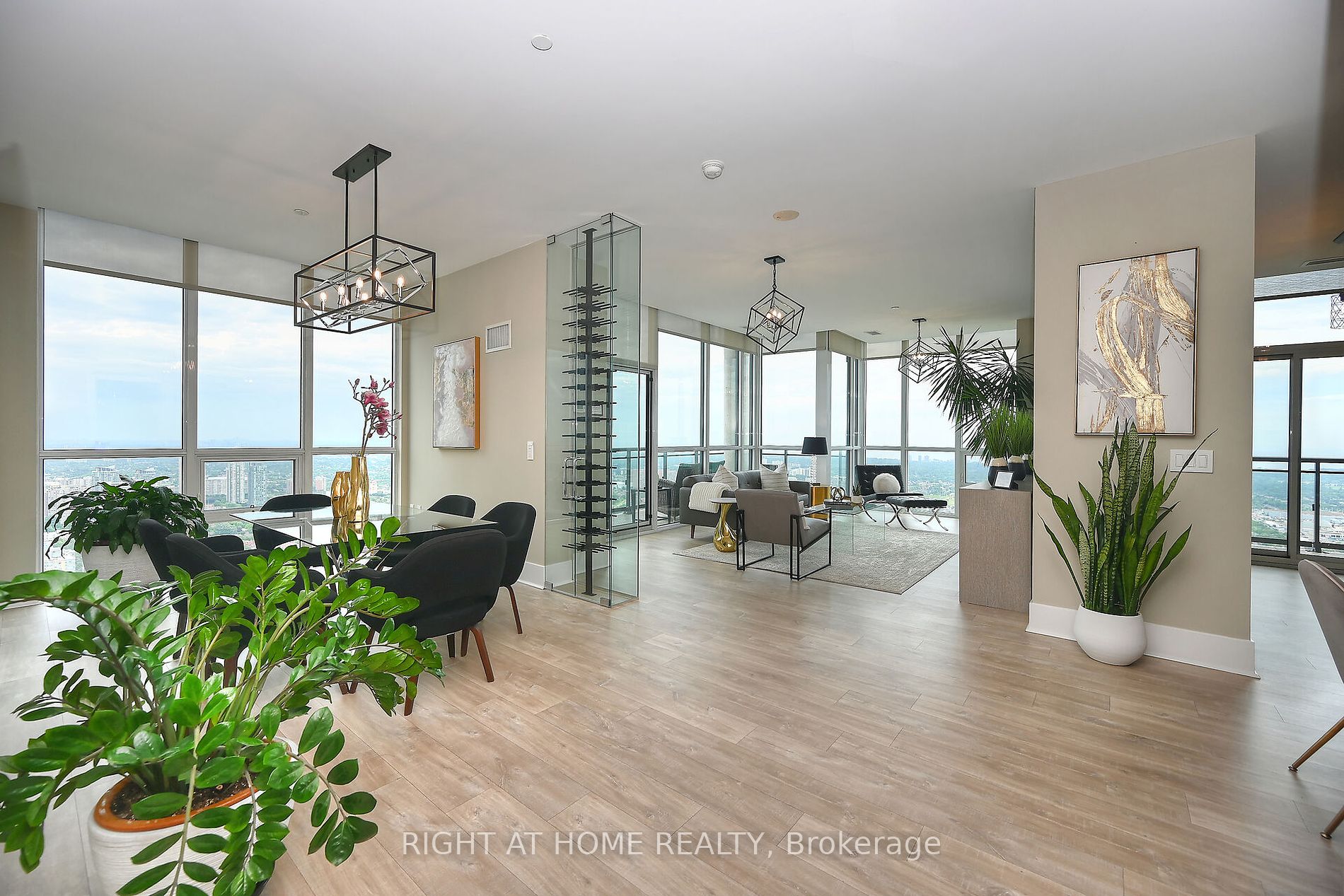 3975 GRAND PARK Dr, #4801
