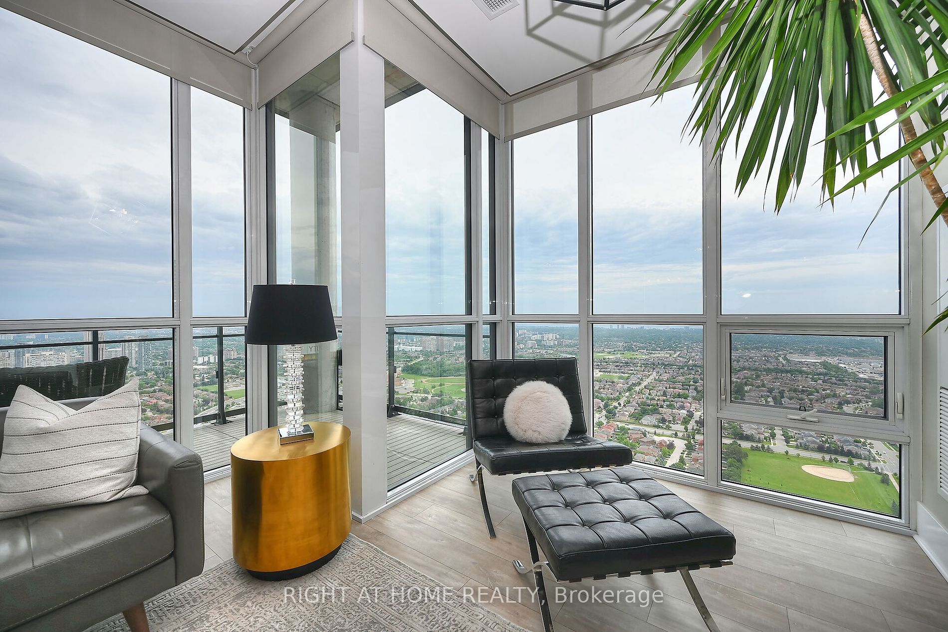 3975 GRAND PARK Dr, #4801