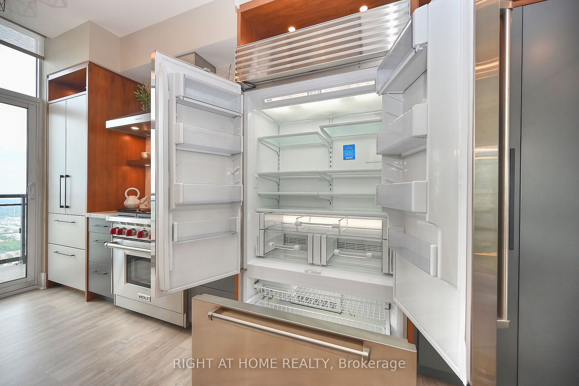 3975 GRAND PARK Dr, #4801