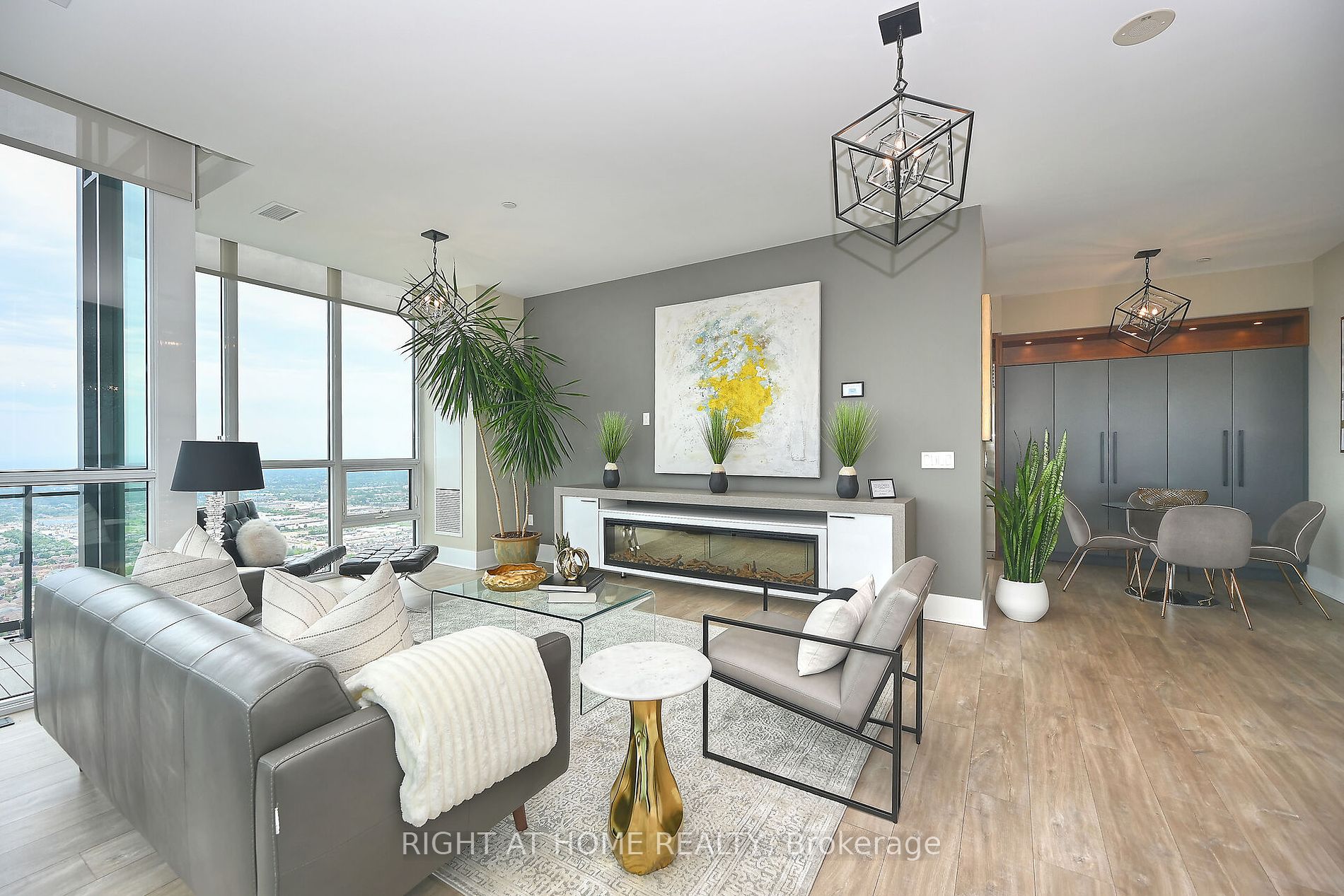 3975 GRAND PARK Dr, #4801