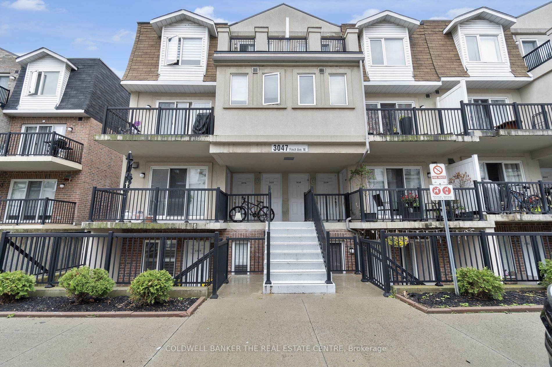 3047 Finch Avenue W, #2057