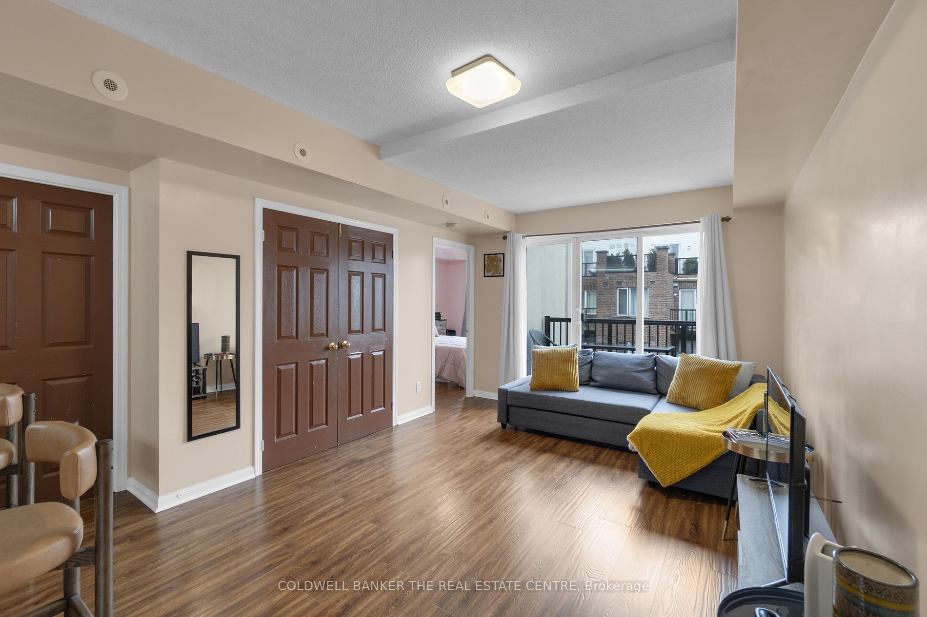 3047 Finch Avenue W, #2057