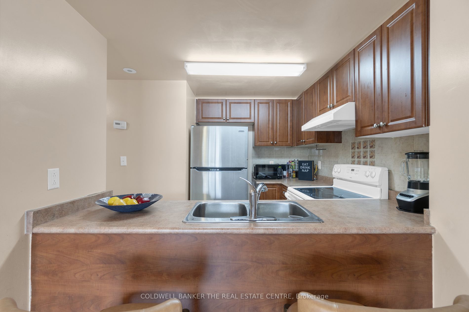 3047 Finch Avenue W, #2057