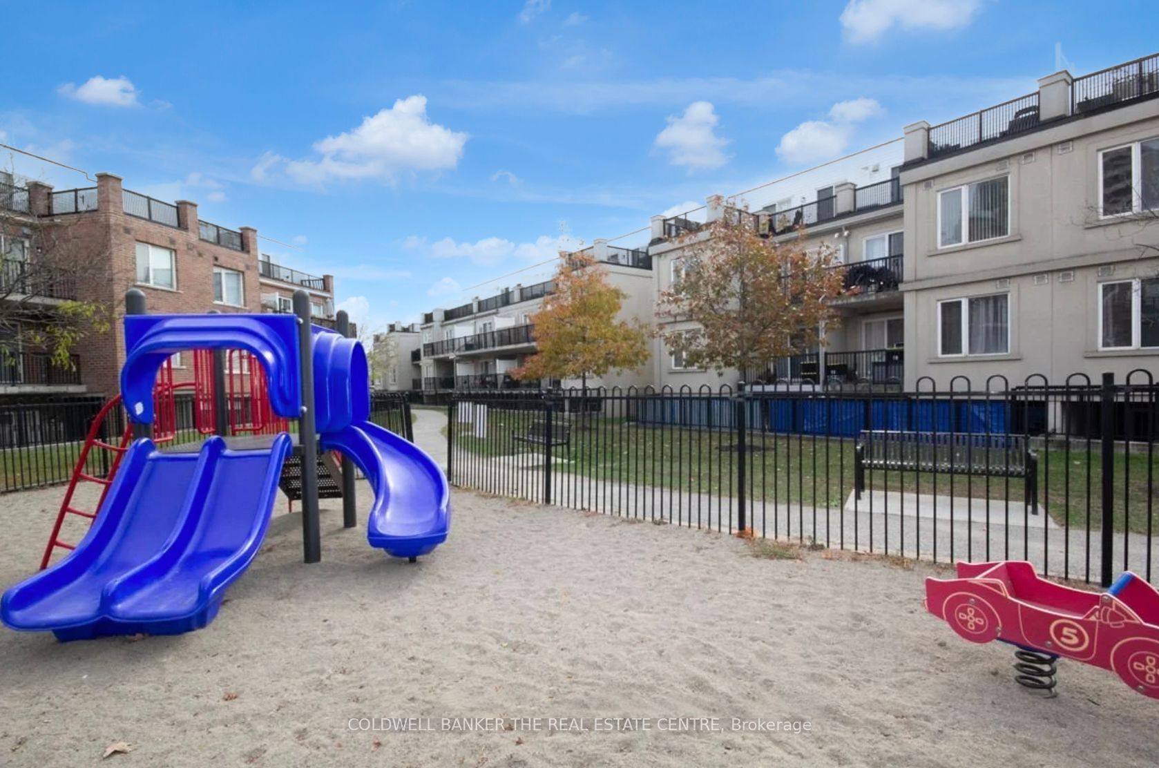3047 Finch Avenue W, #2057