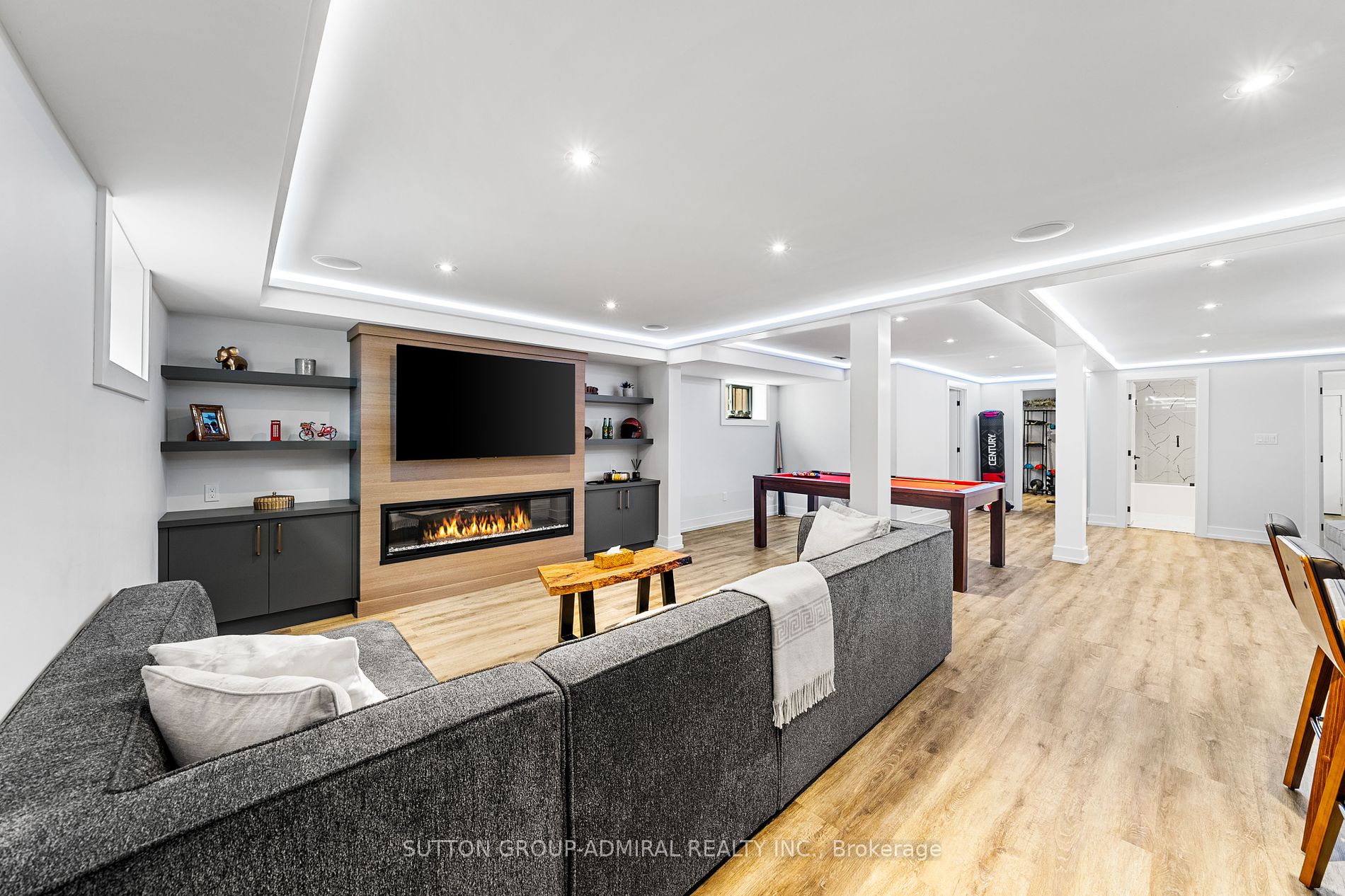 16 Benway Drive