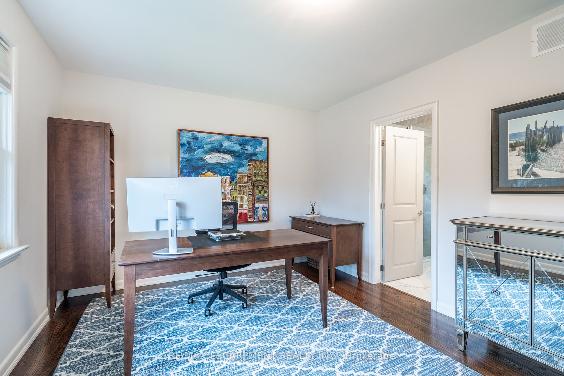 4306 Lakeshore Road