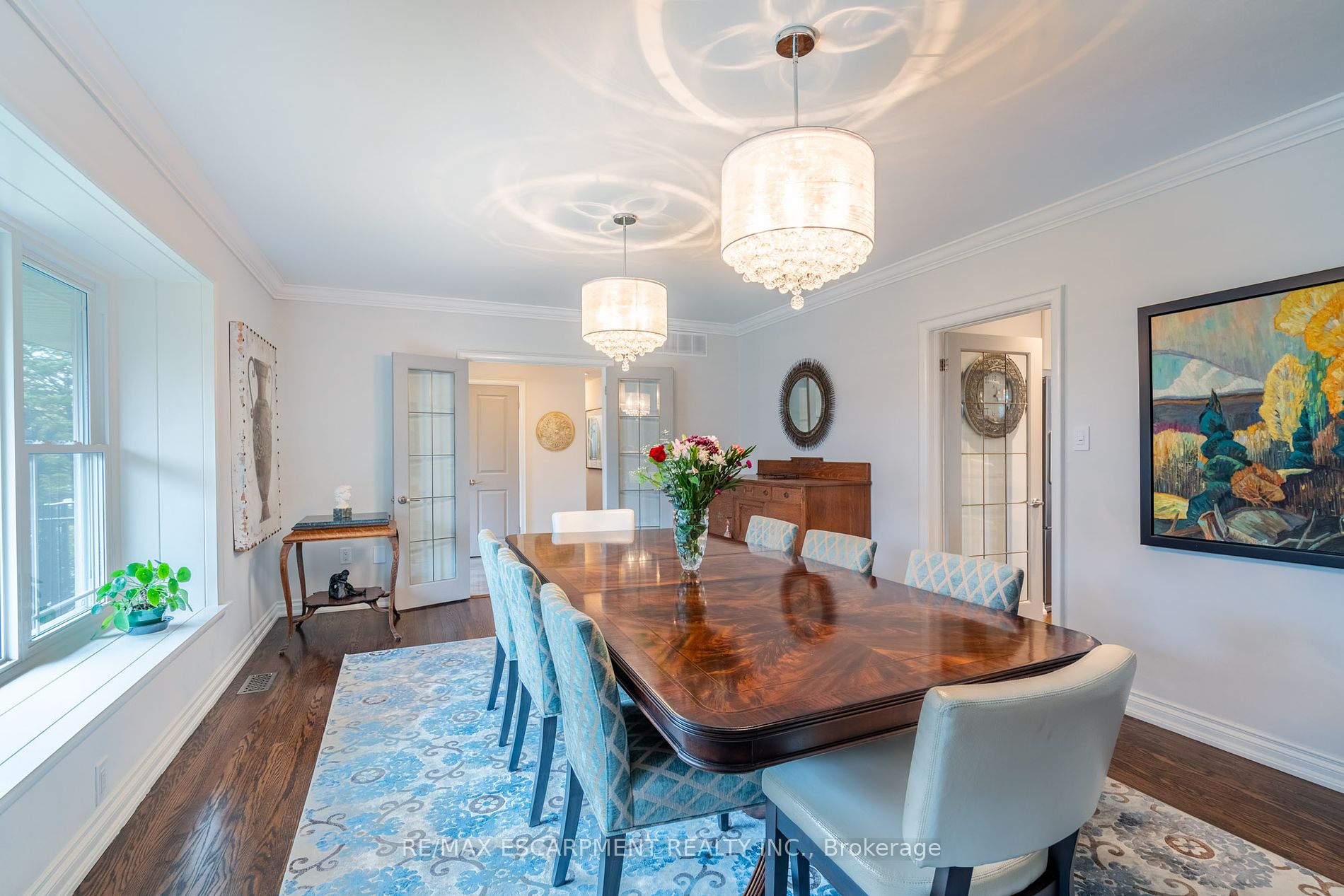 4306 Lakeshore Road