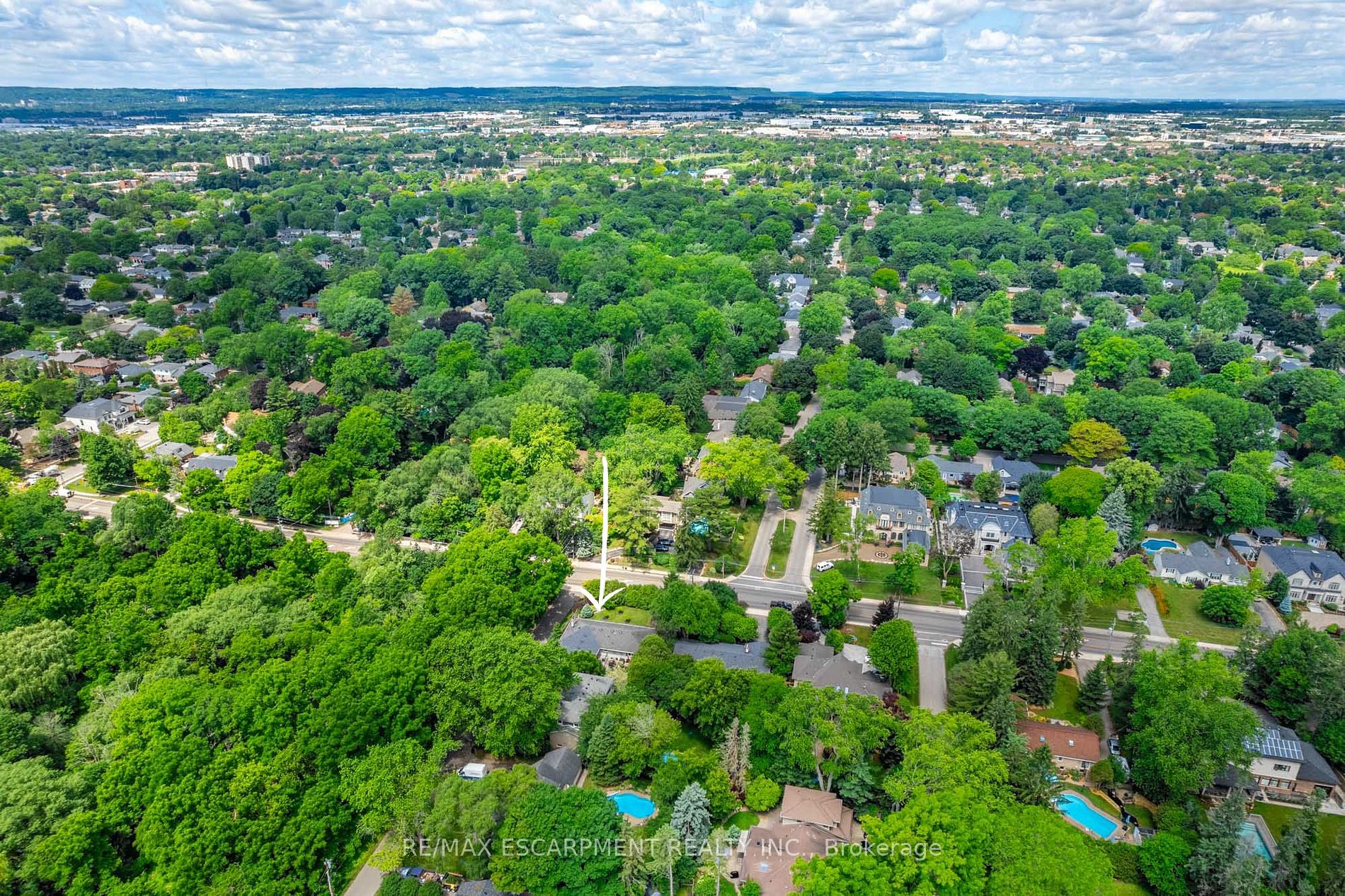 4306 Lakeshore Road