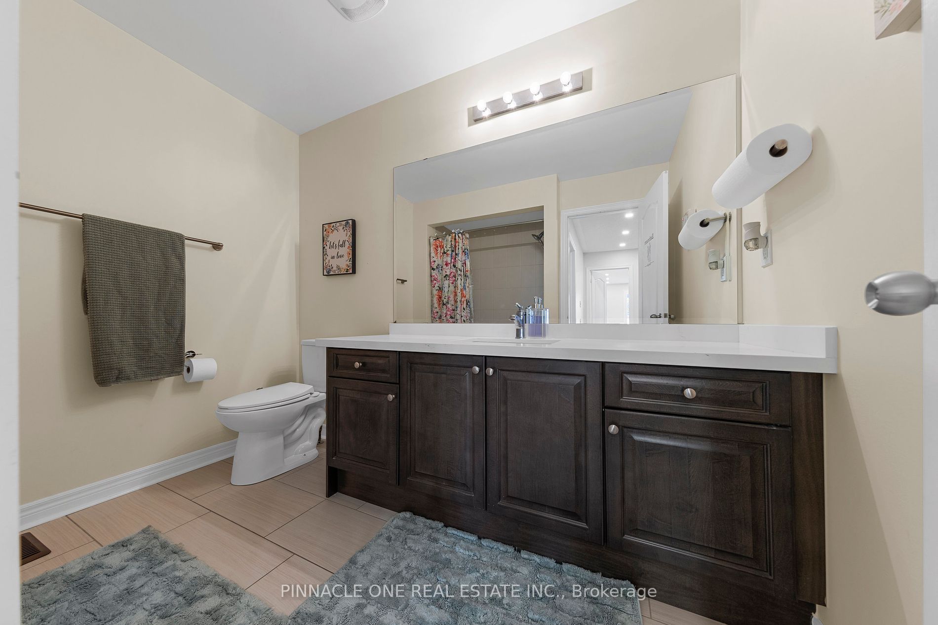 142 Sky Harbour Dr