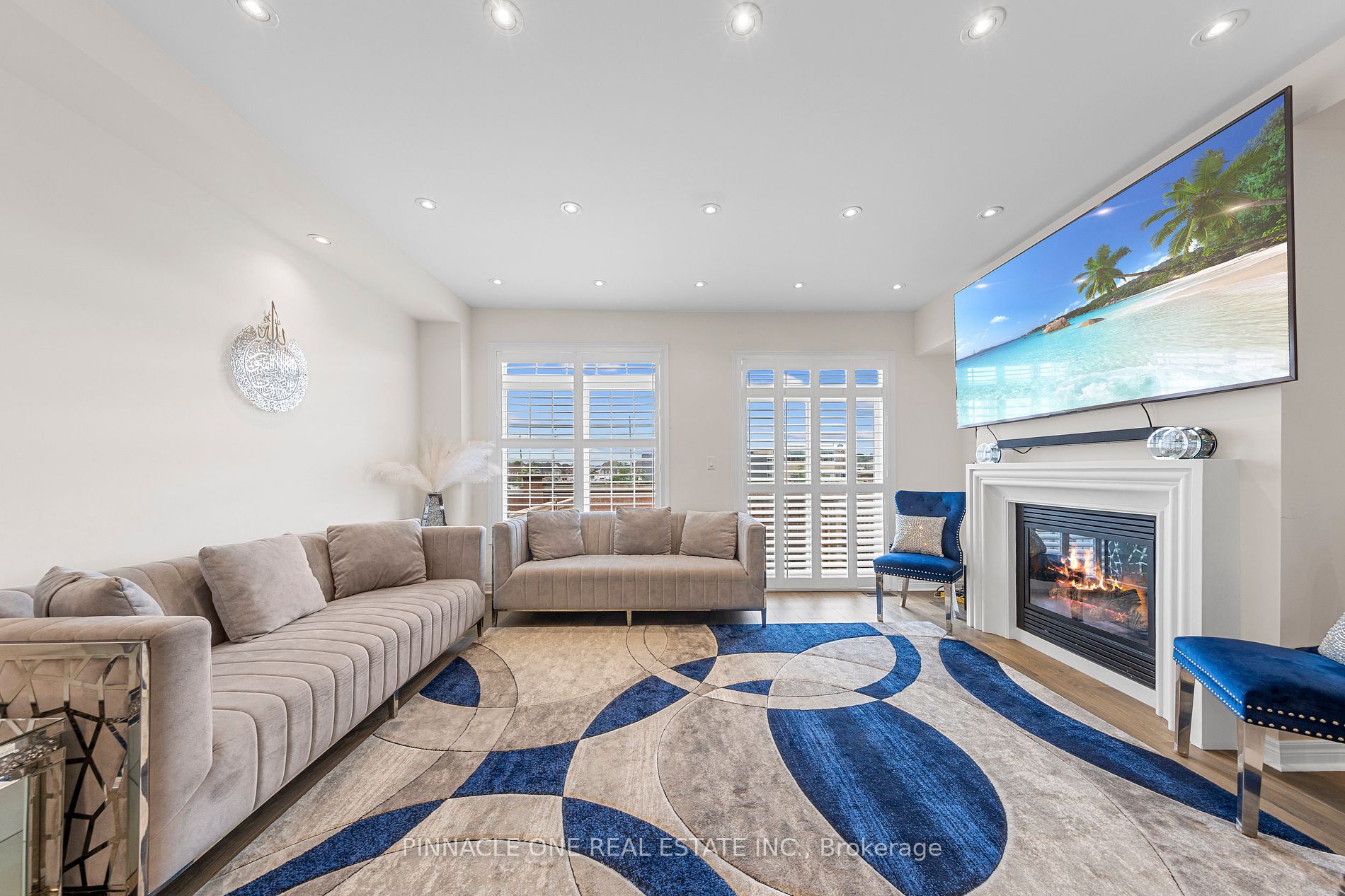 142 Sky Harbour Dr