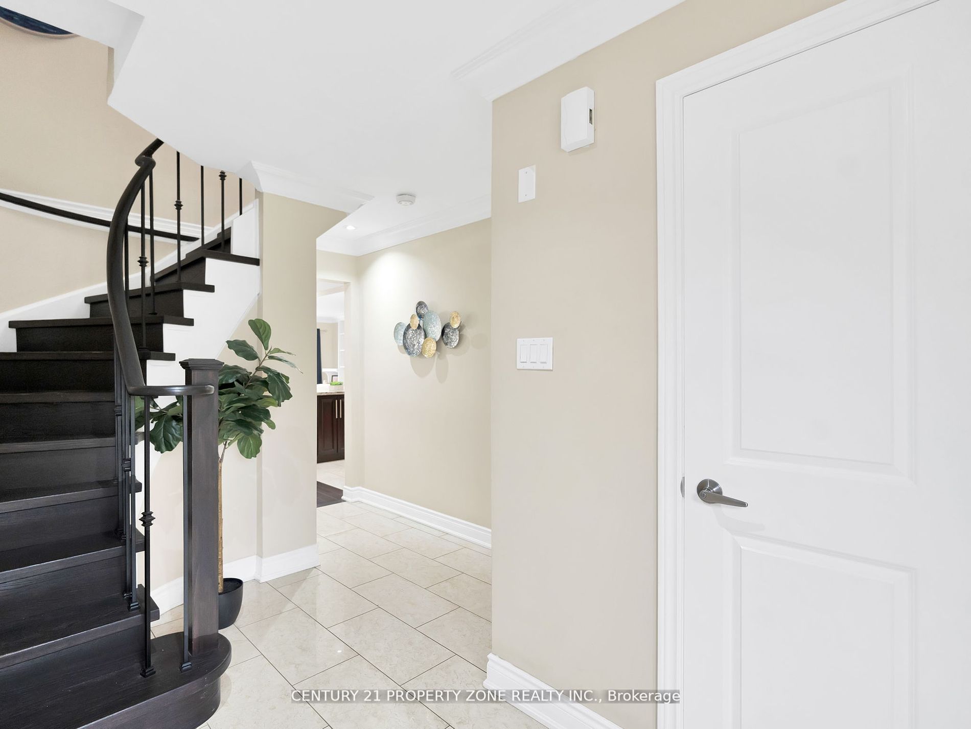 58 Schubert Cres
