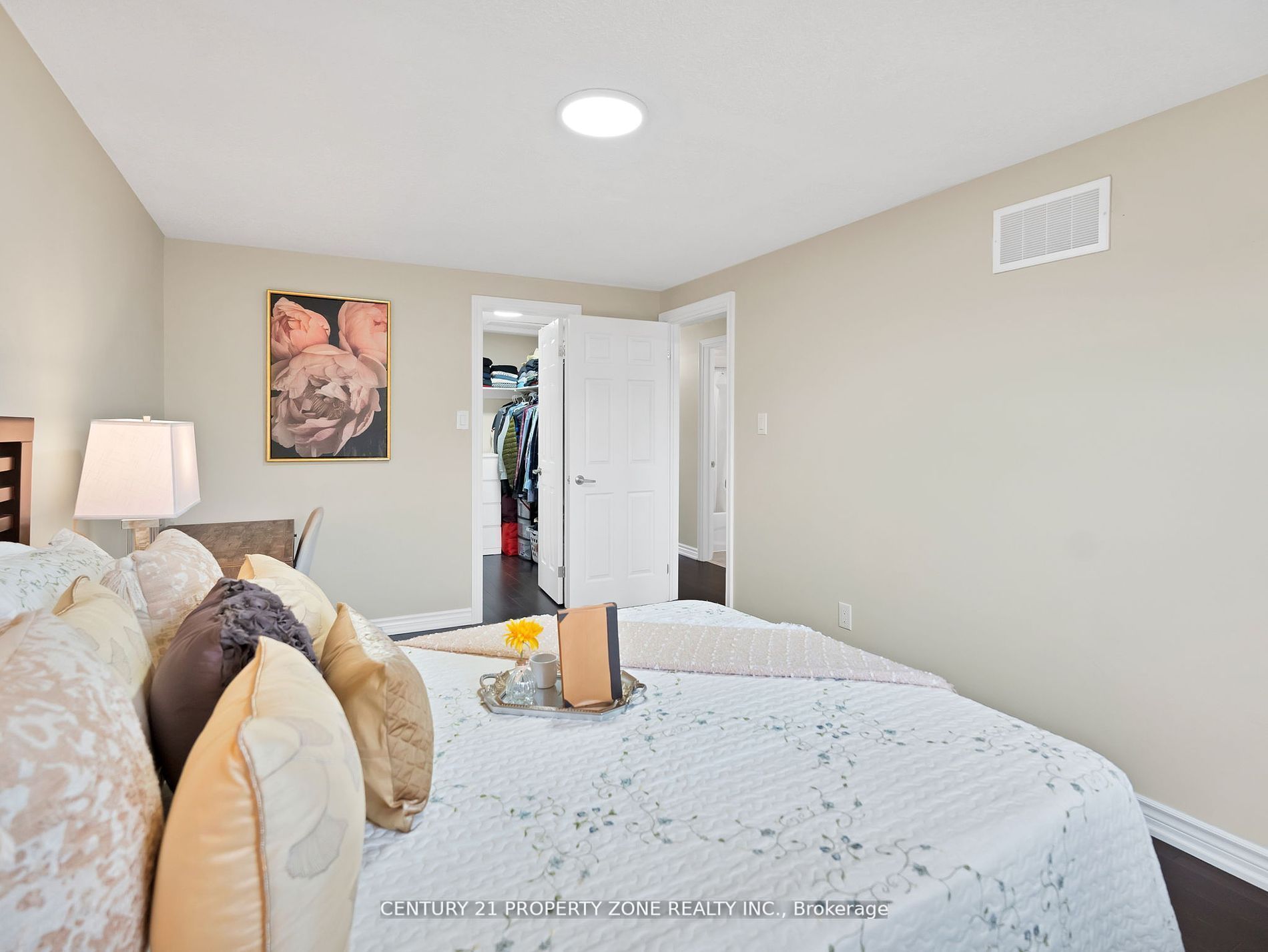 58 Schubert Cres
