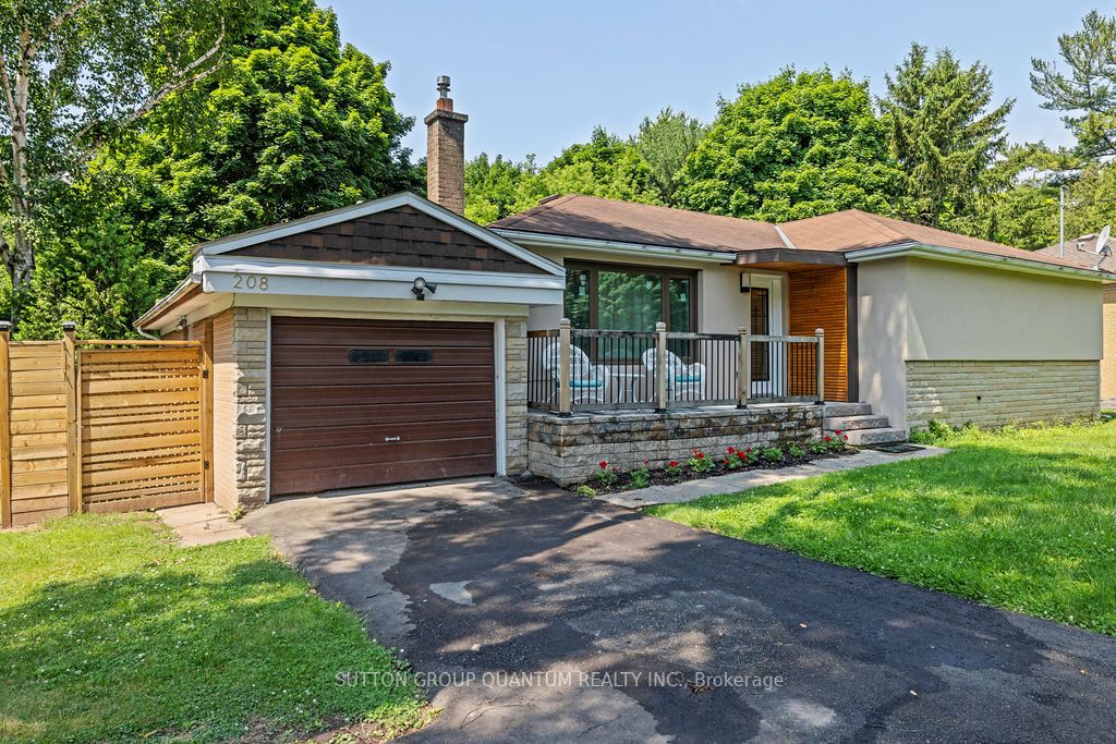 208 Glen Oak Dr