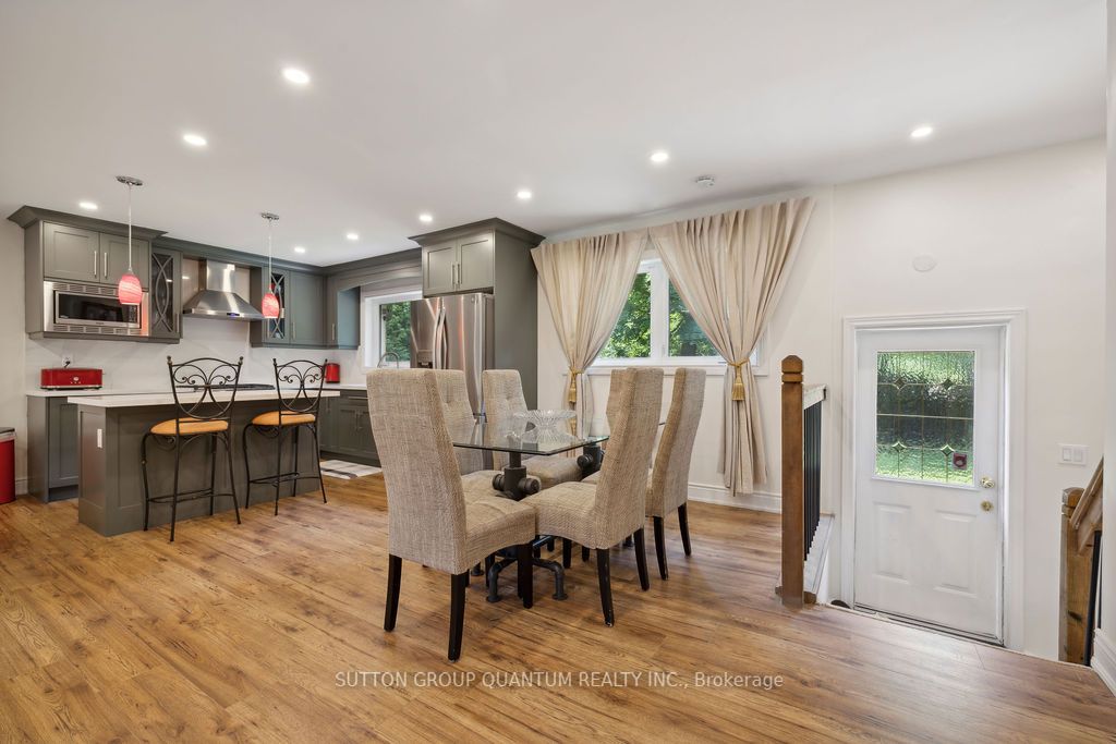 208 Glen Oak Dr