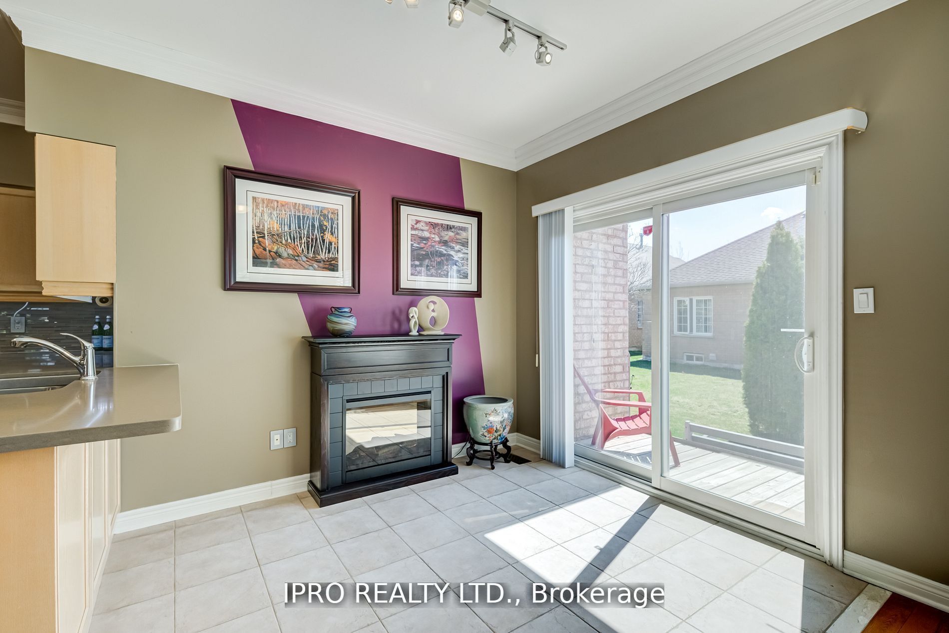 2 Orchard Park Gate, #12
